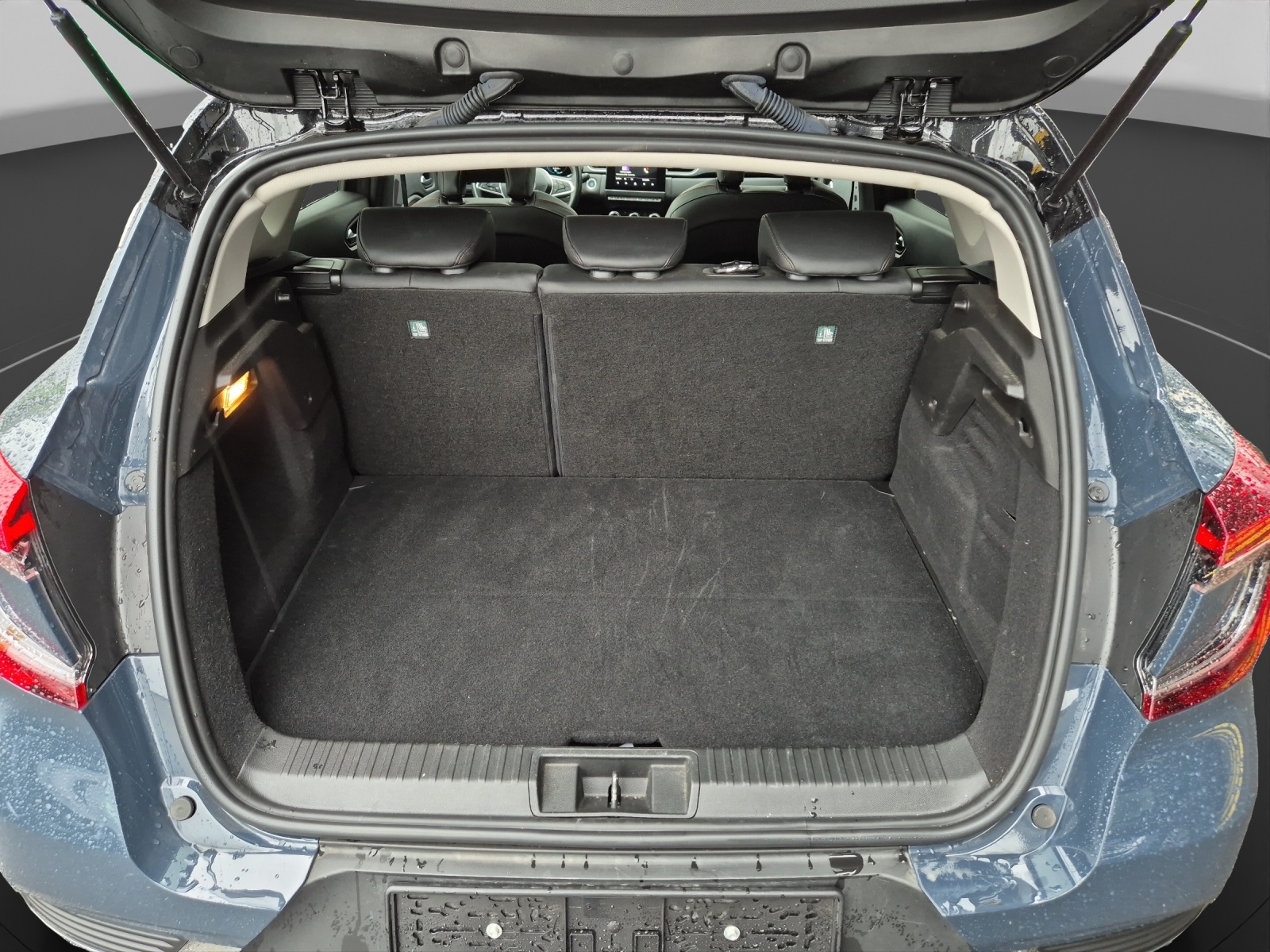 RENAULT Captur 1.6 E-Tech Plug-in iconic-image-10
