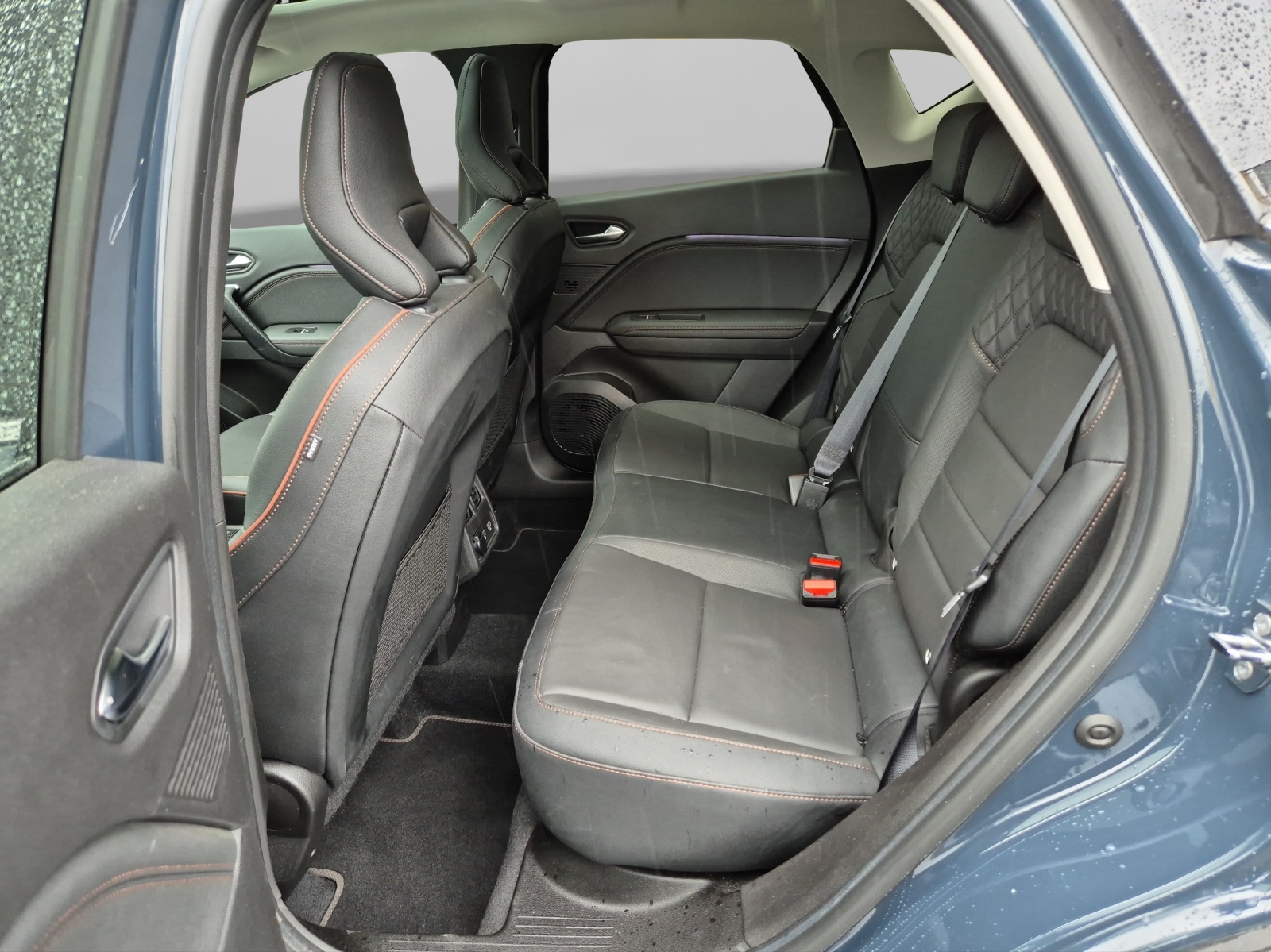 RENAULT Captur 1.6 E-Tech Plug-in iconic-image-8