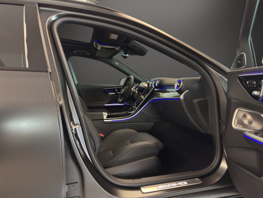 MERCEDES-BENZ C 63 AMG S T E Perf. Exe.-image-8