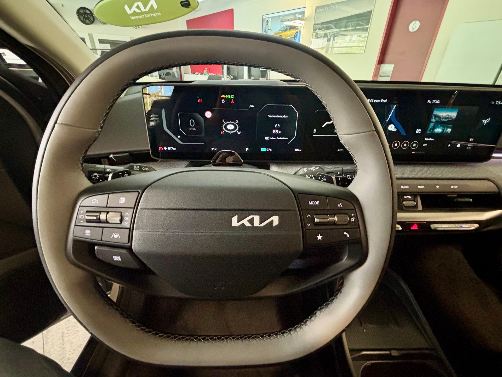 KIA EV4 81 kWh Earth+-image-8