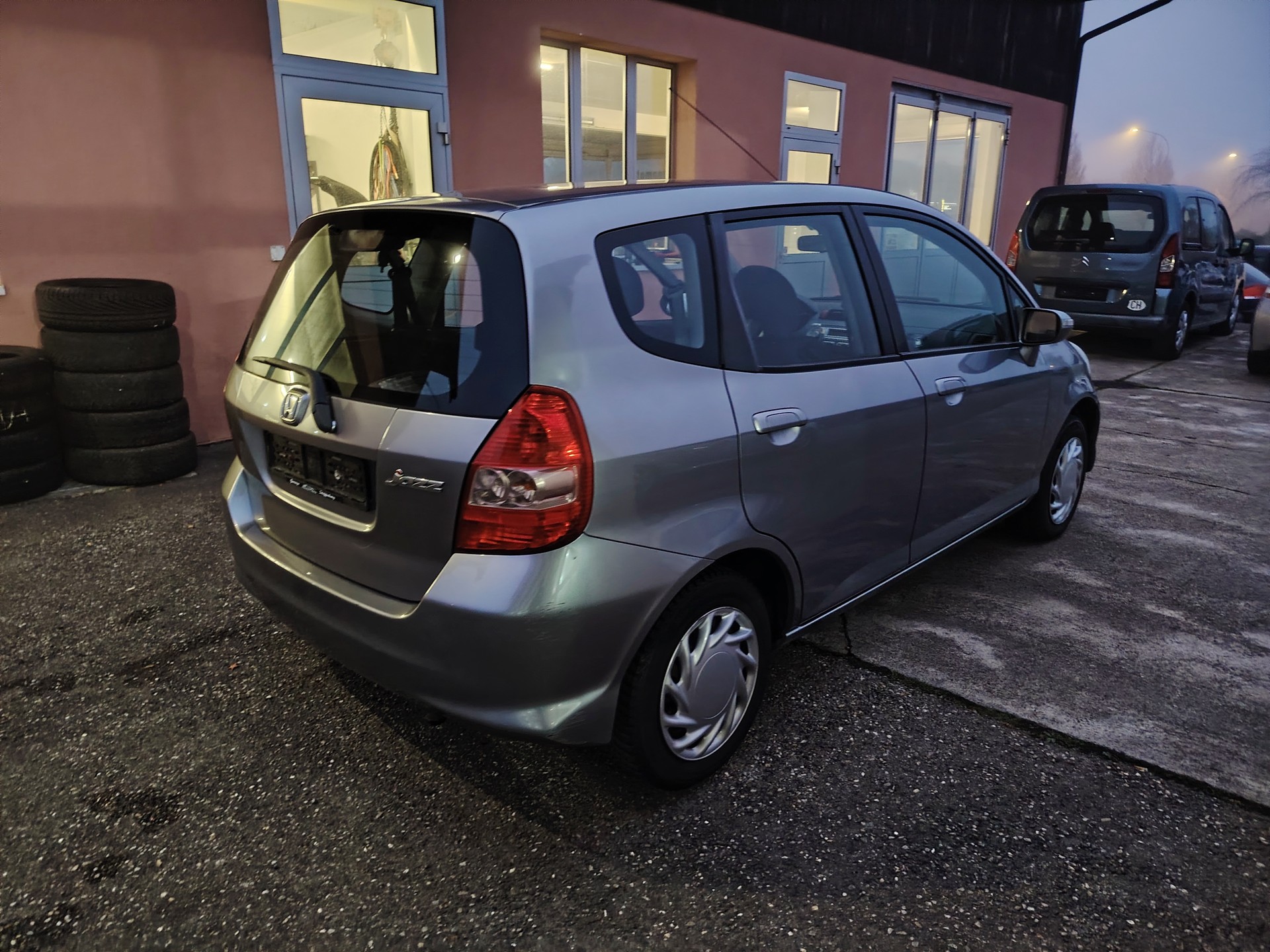 HONDA Jazz 1.4i LS-image-3