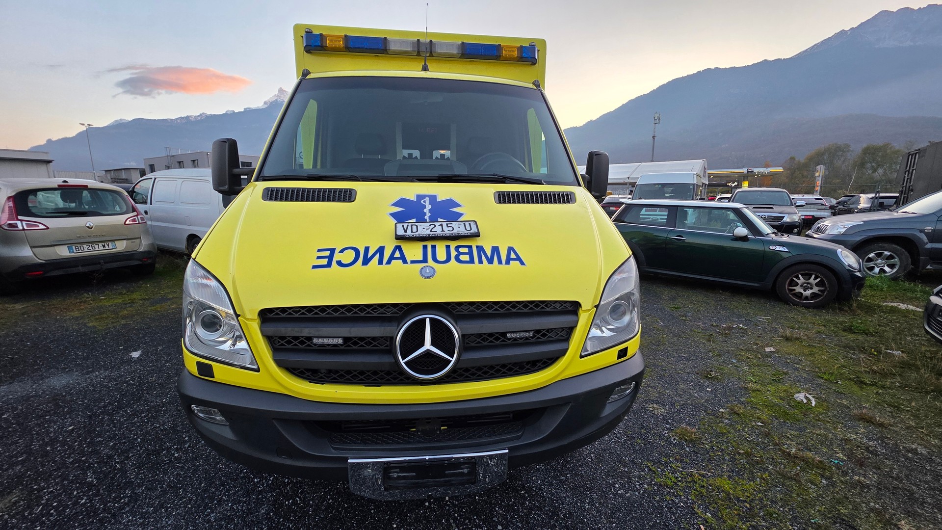 MERCEDES-BENZ Sprinter 519 CDI Lang 4x4 Automat-image-1