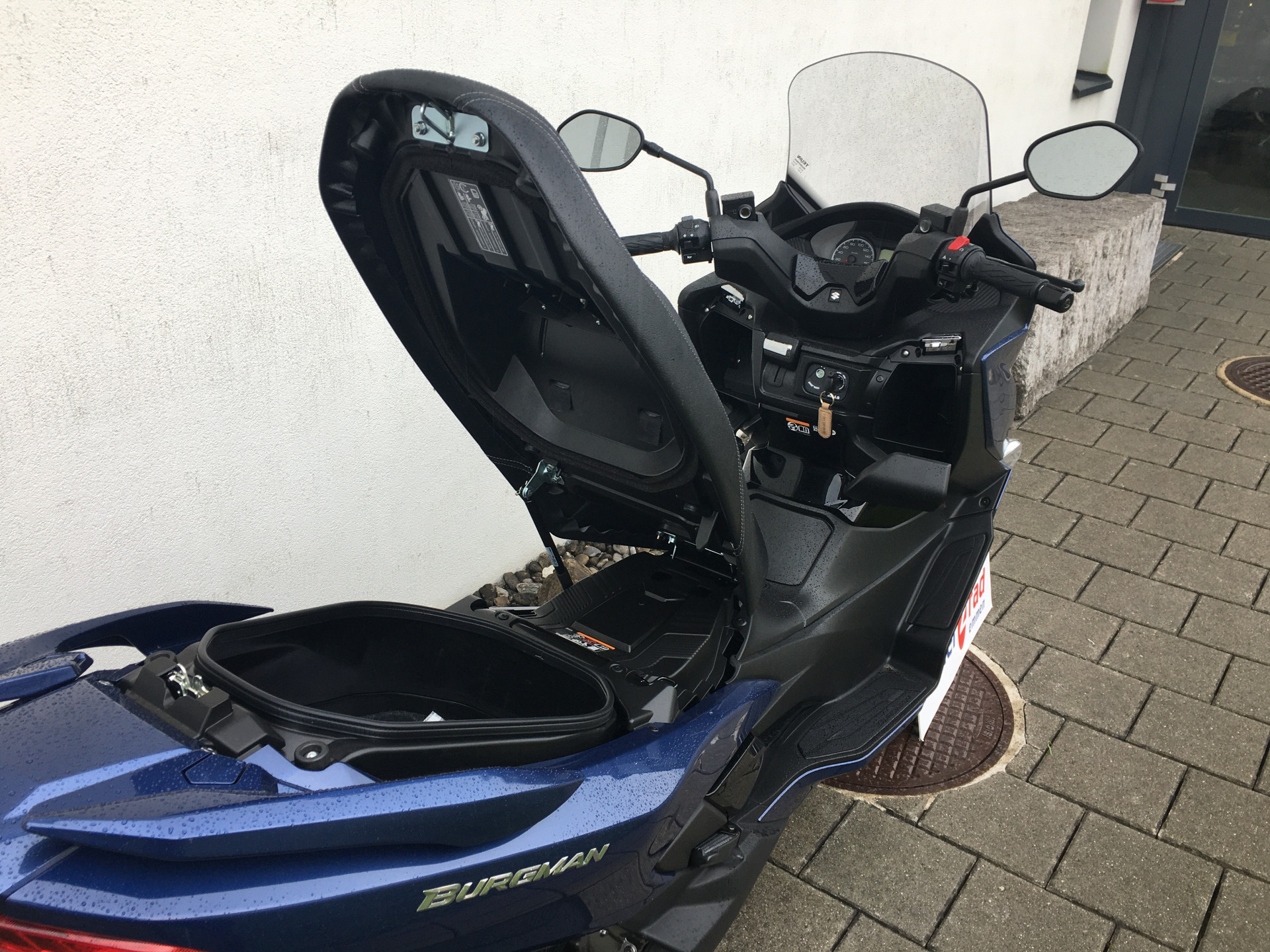 SUZUKI AN 400 Burgman-image-4