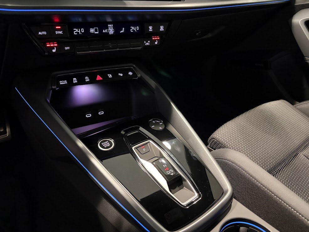 AUDI A3 allstreet TFSI 110 kW S tronic-image-10
