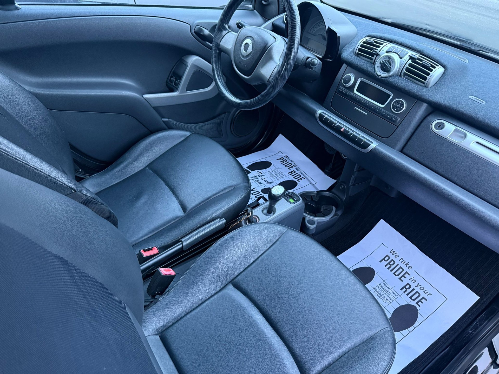 SMART fortwo black & white limited mhd softouch-image-6