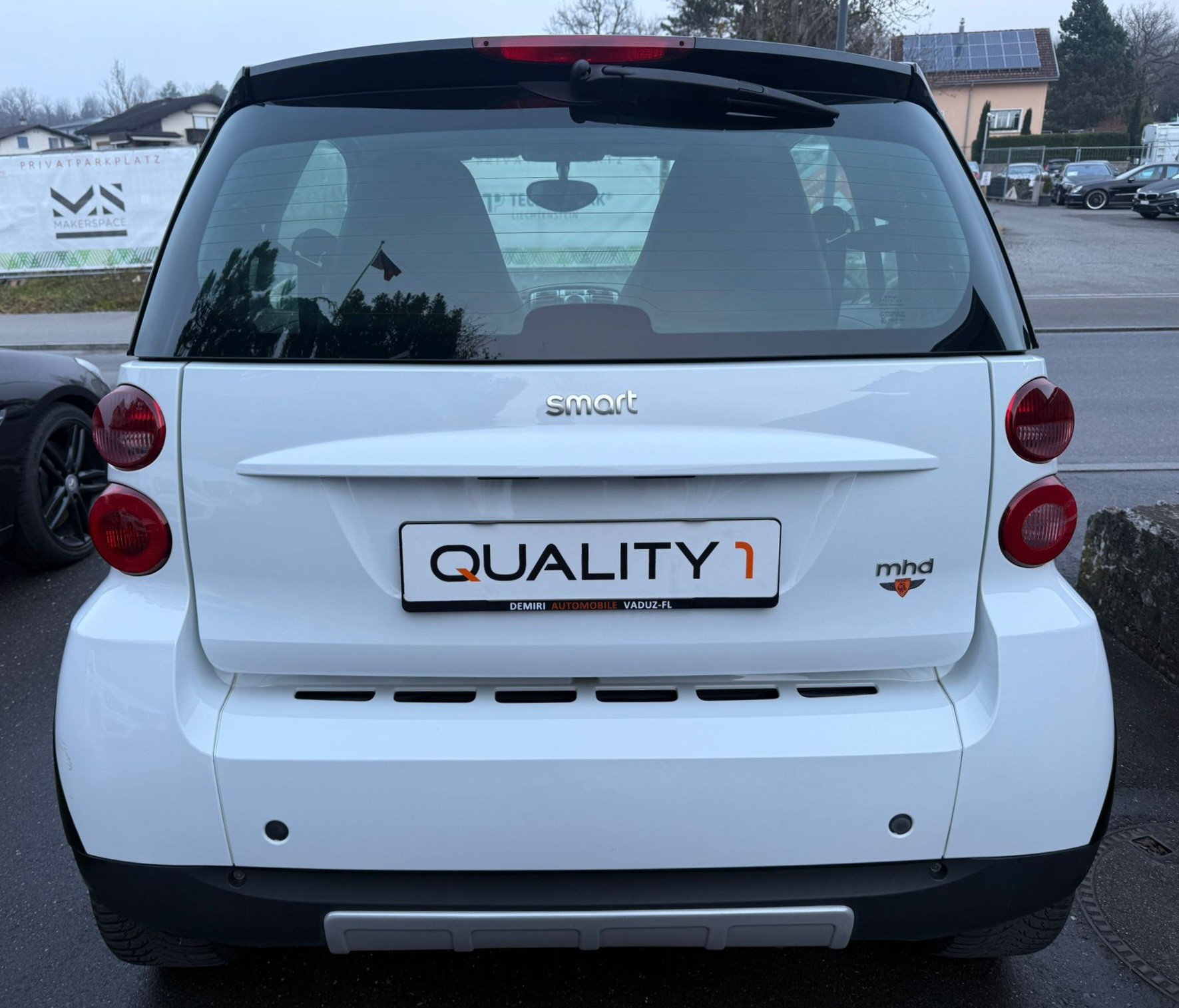 SMART fortwo black & white limited mhd softouch-image-3