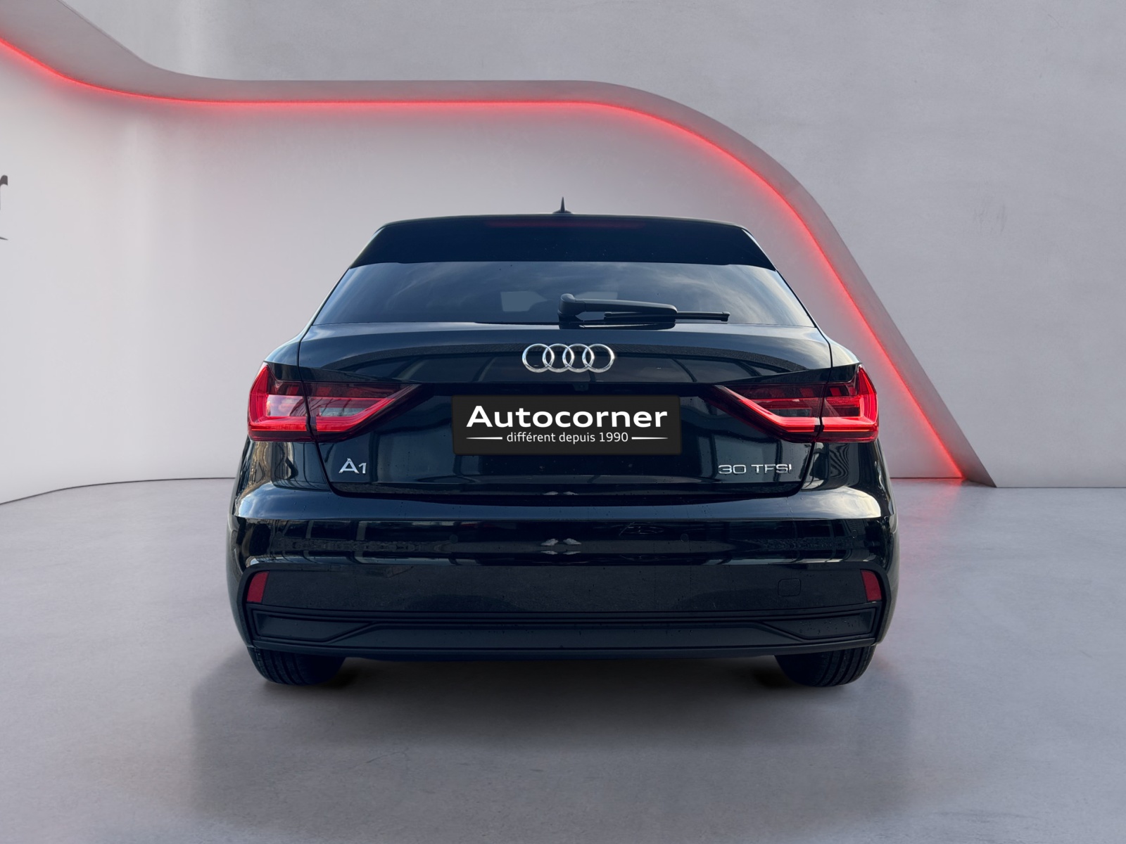 AUDI A1 Sportback 30 TFSI Attraction S-tronic-image-3