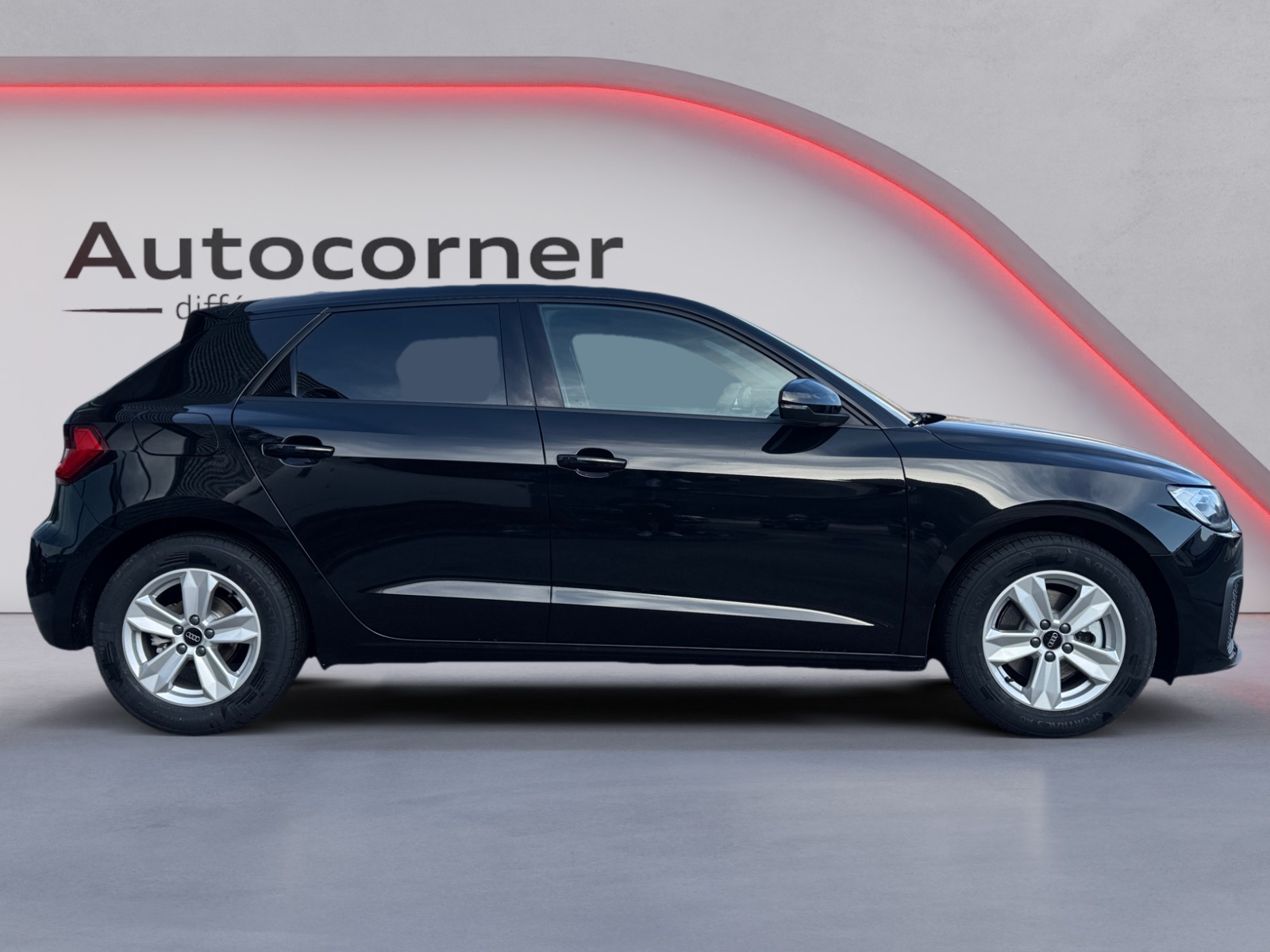 AUDI A1 Sportback 30 TFSI Attraction S-tronic-image-5