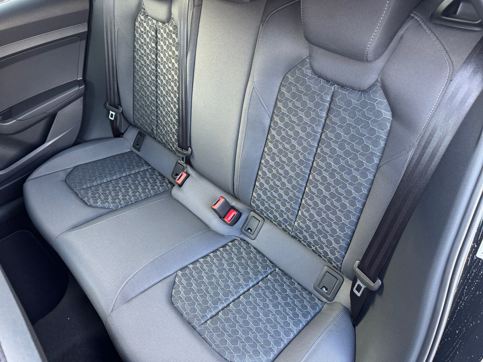 AUDI A1 Sportback 30 TFSI Attraction S-tronic-image-12