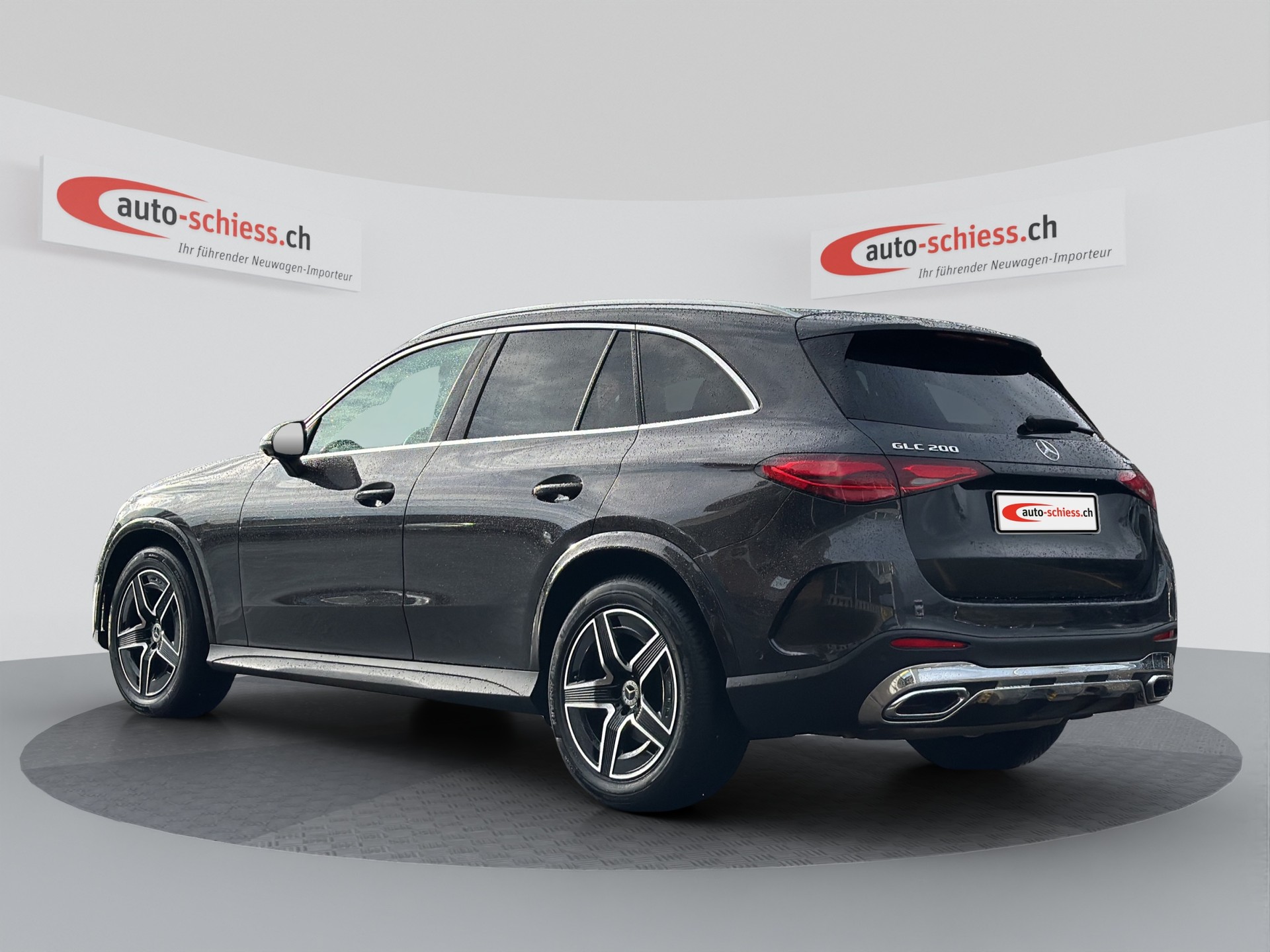 MERCEDES-BENZ GLC 200 4Matic 9G-Tronic AMG line-image-3