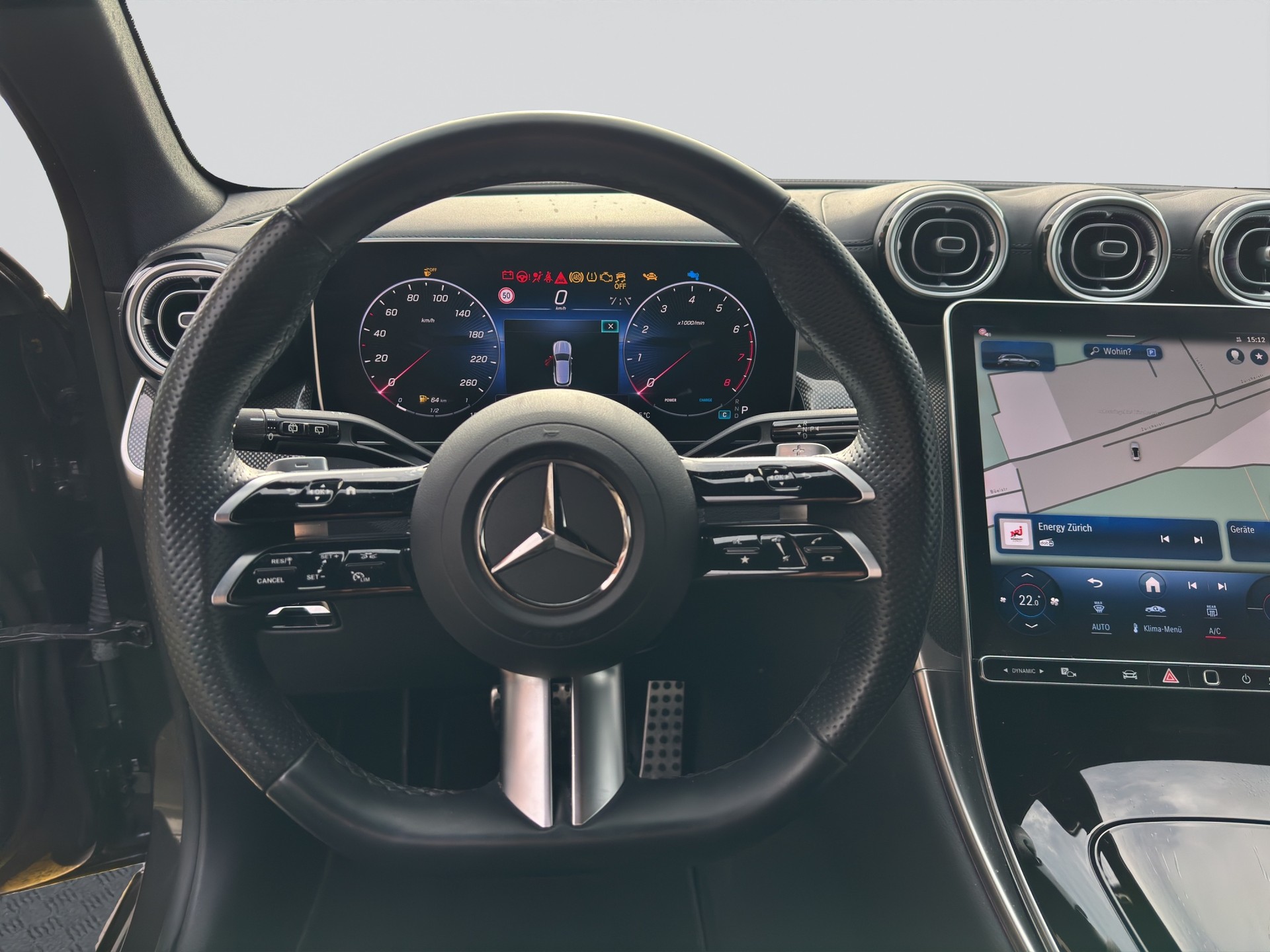 MERCEDES-BENZ GLC 200 4Matic 9G-Tronic AMG line-image-10