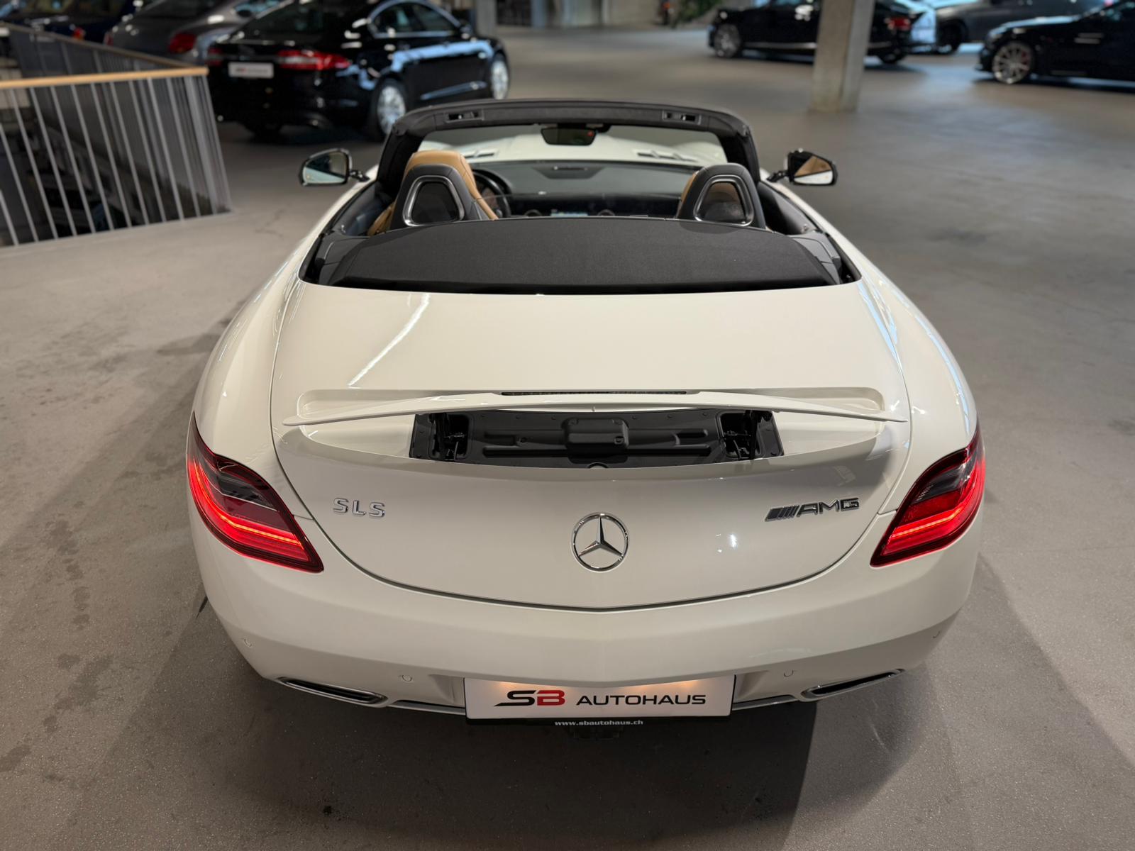 MERCEDES-BENZ SLS 63 AMG Speedshift-image-15