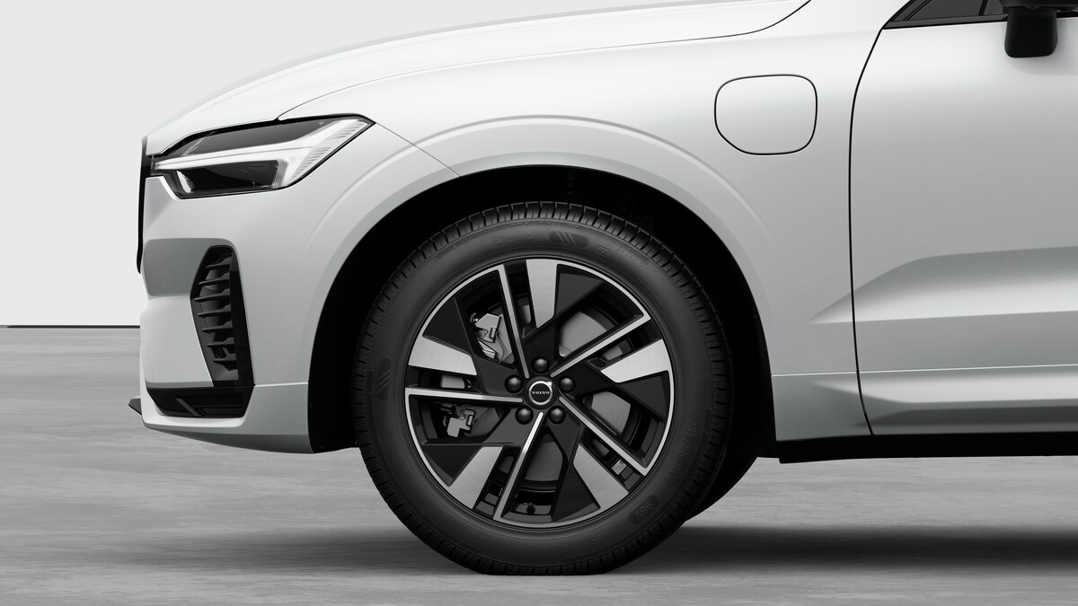 VOLVO XC60 2.0 T8 TE Plus Dark eAWD-image-7