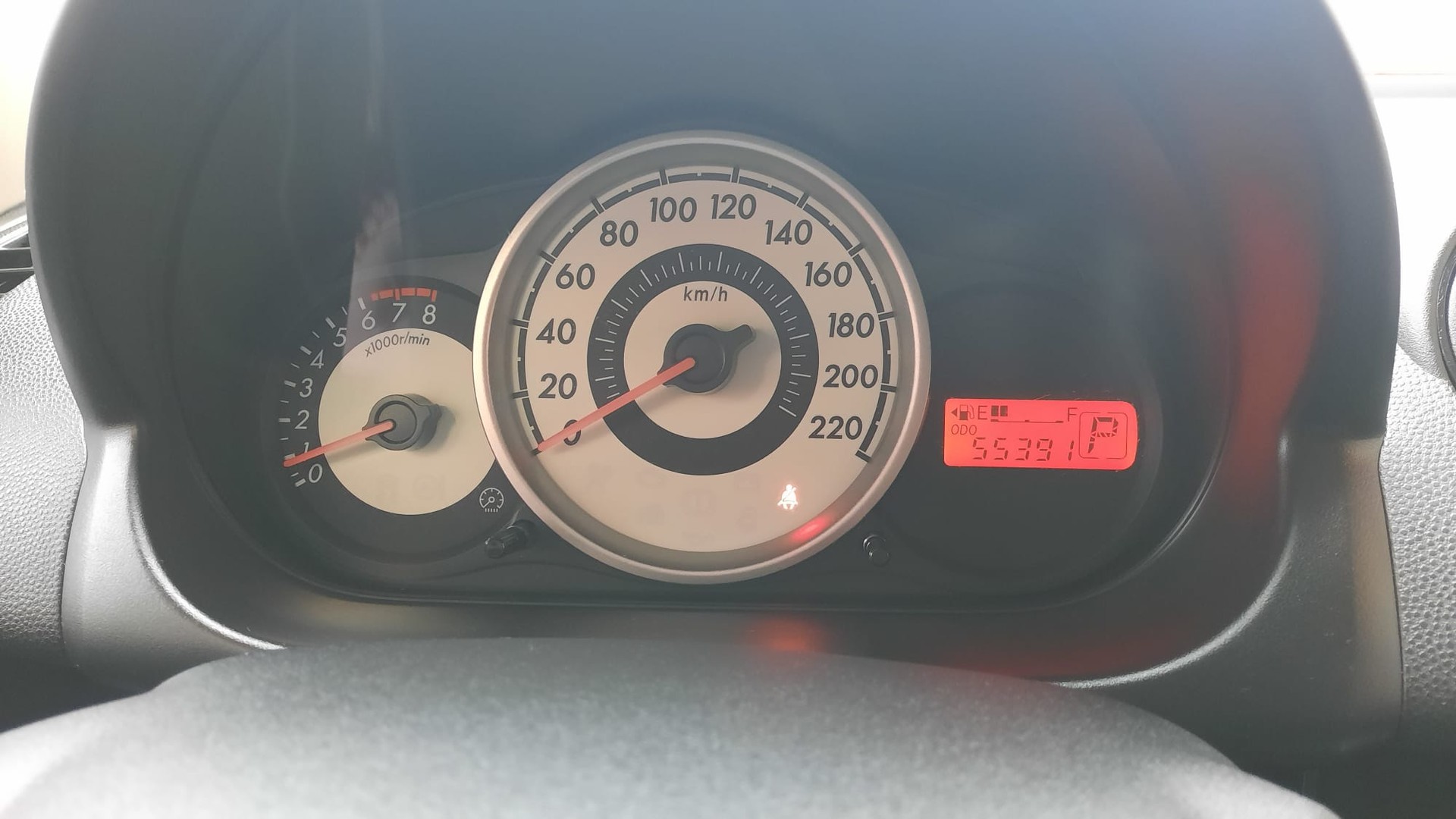 MAZDA 2 1.5i 16V City Sport 1 Automatic-image-8
