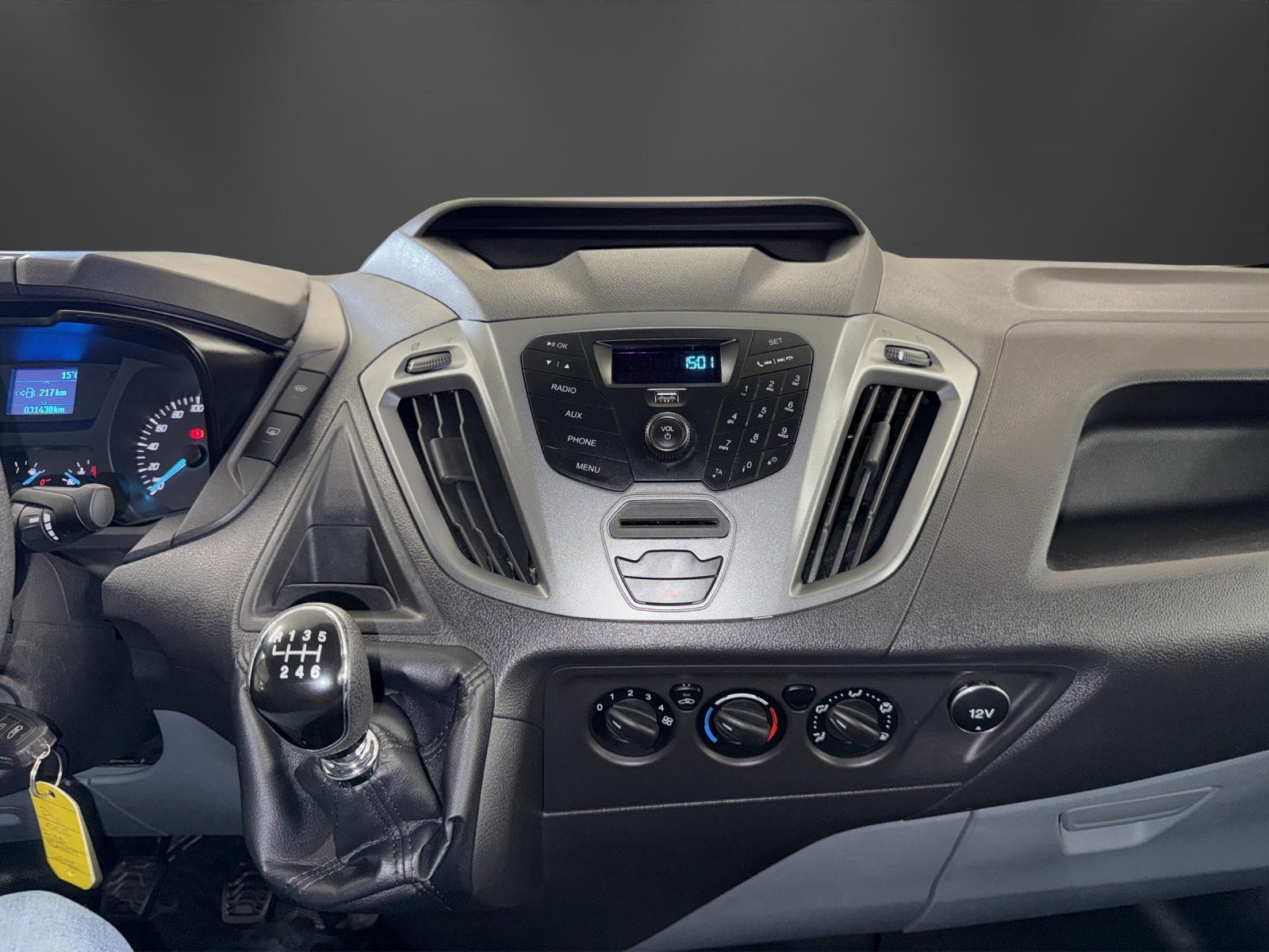 FORD Transit Custom Van 270 L1H1 Ambiente-image-10