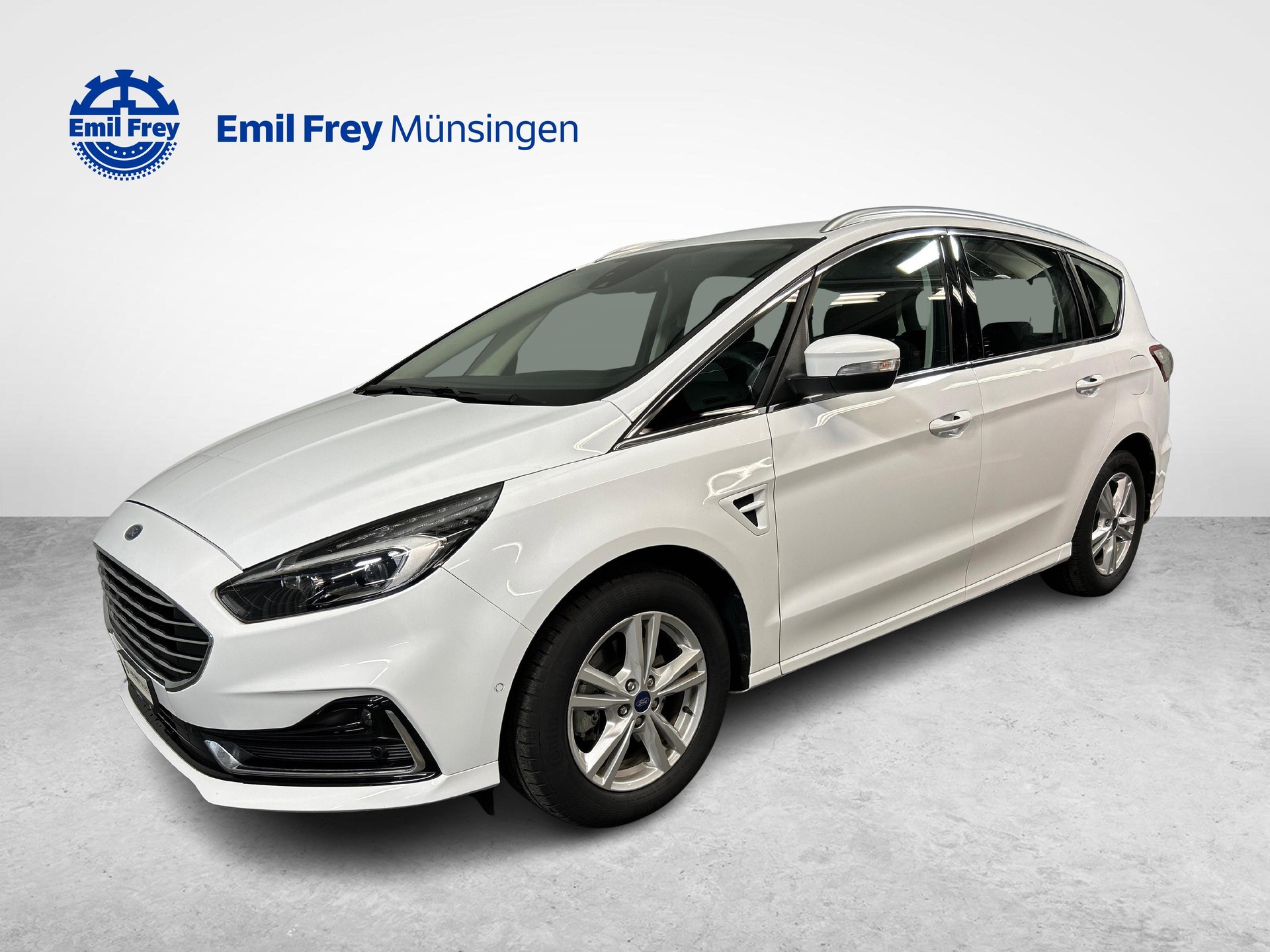FORD S-Max 2.5 Hybrid Titanium-showroom-element-1