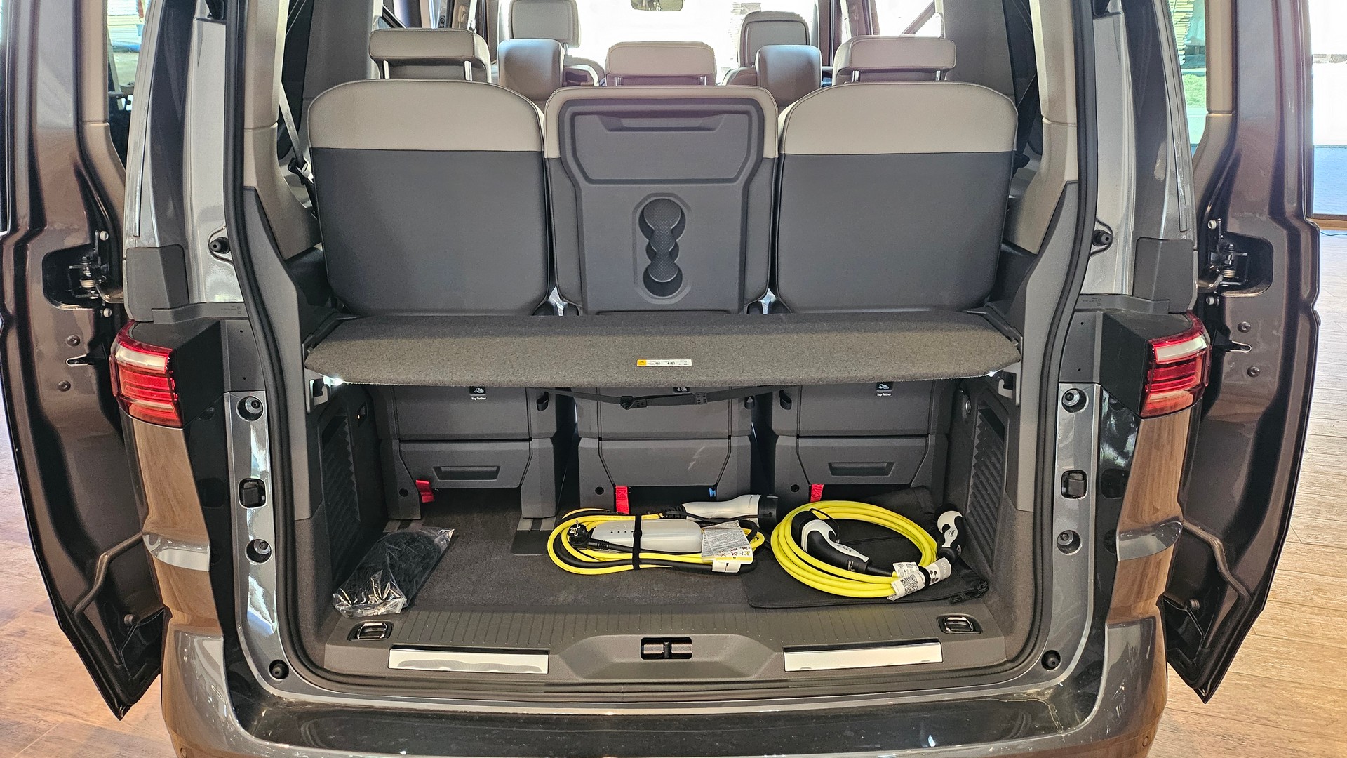 VW Multivan 1.5 eHybrid Style 4Motion DSG-image-20