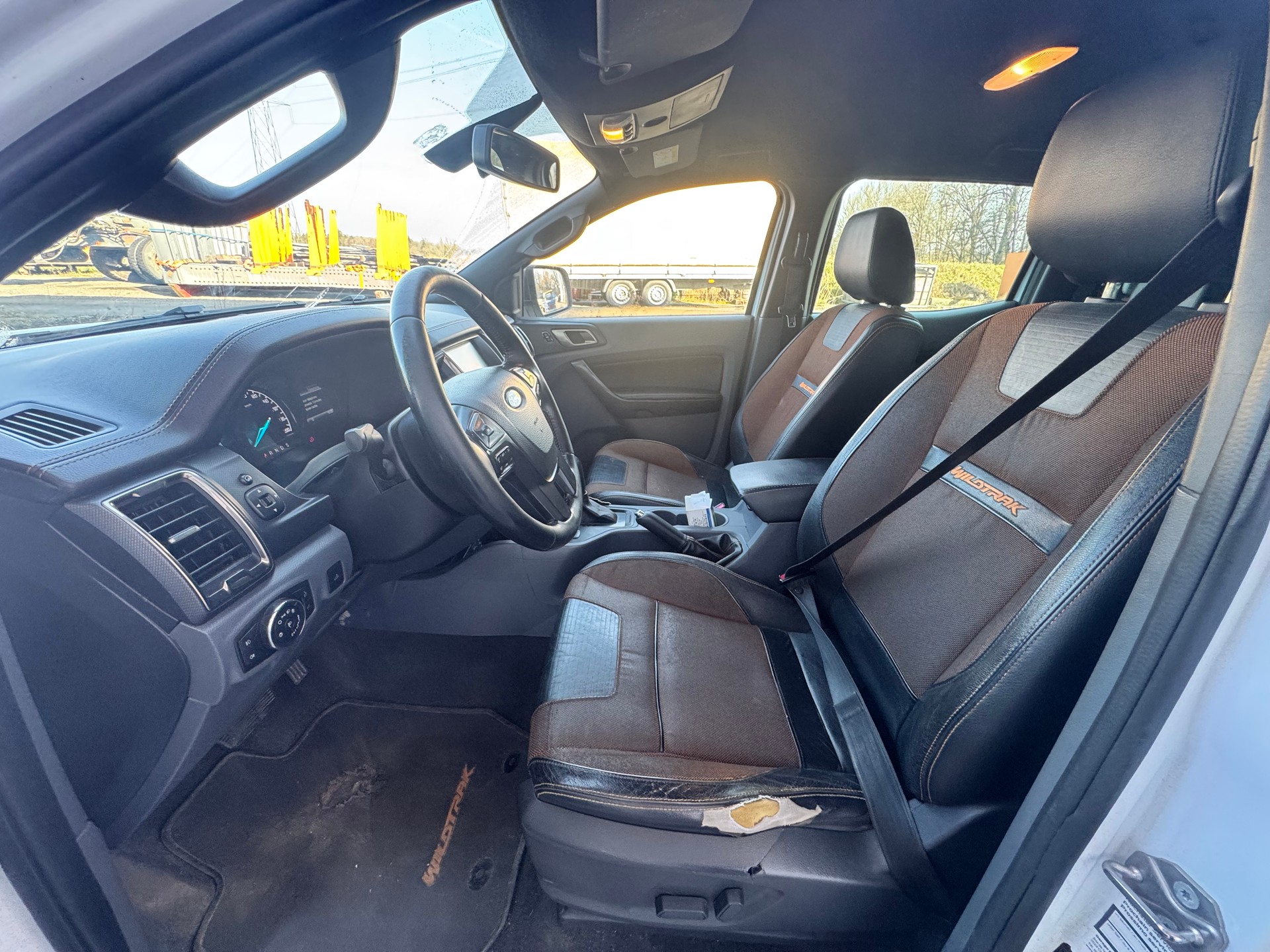 FORD Ranger Wildtrak 3.2 TDCi 4x4 A-image-10
