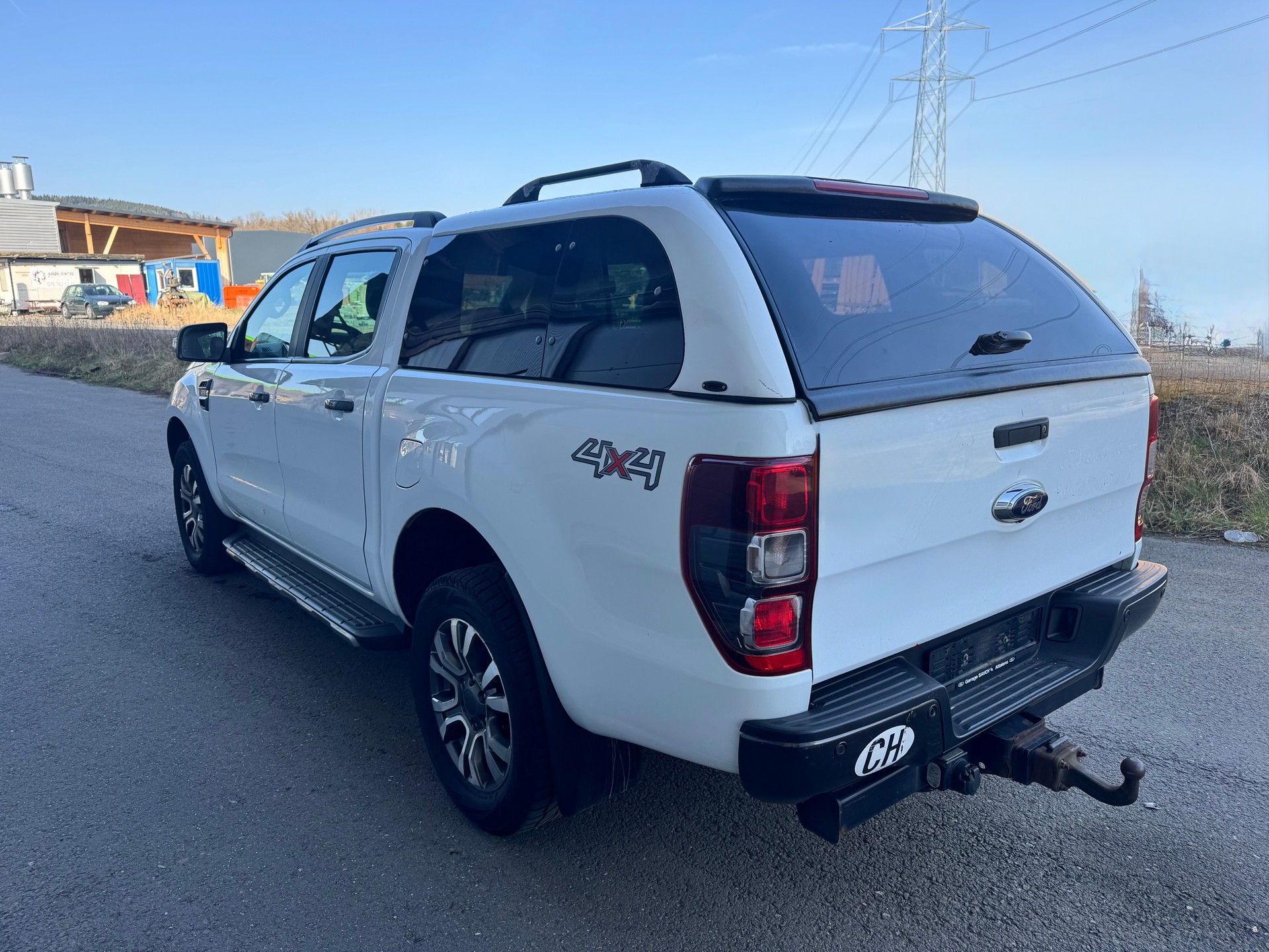 FORD Ranger Wildtrak 3.2 TDCi 4x4 A-image-3