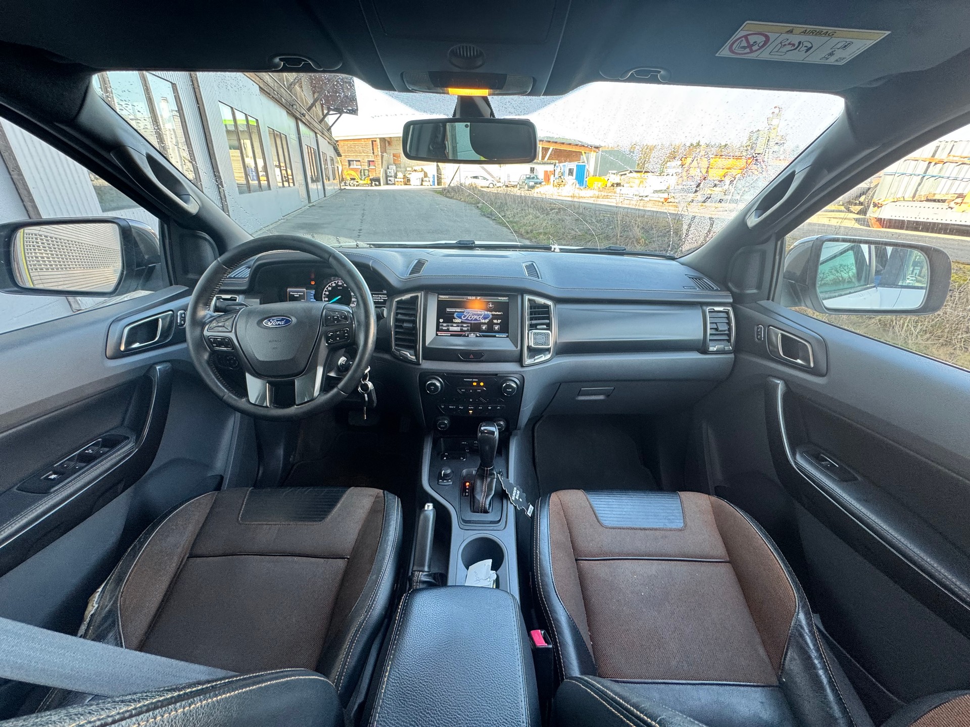 FORD Ranger Wildtrak 3.2 TDCi 4x4 A-image-12