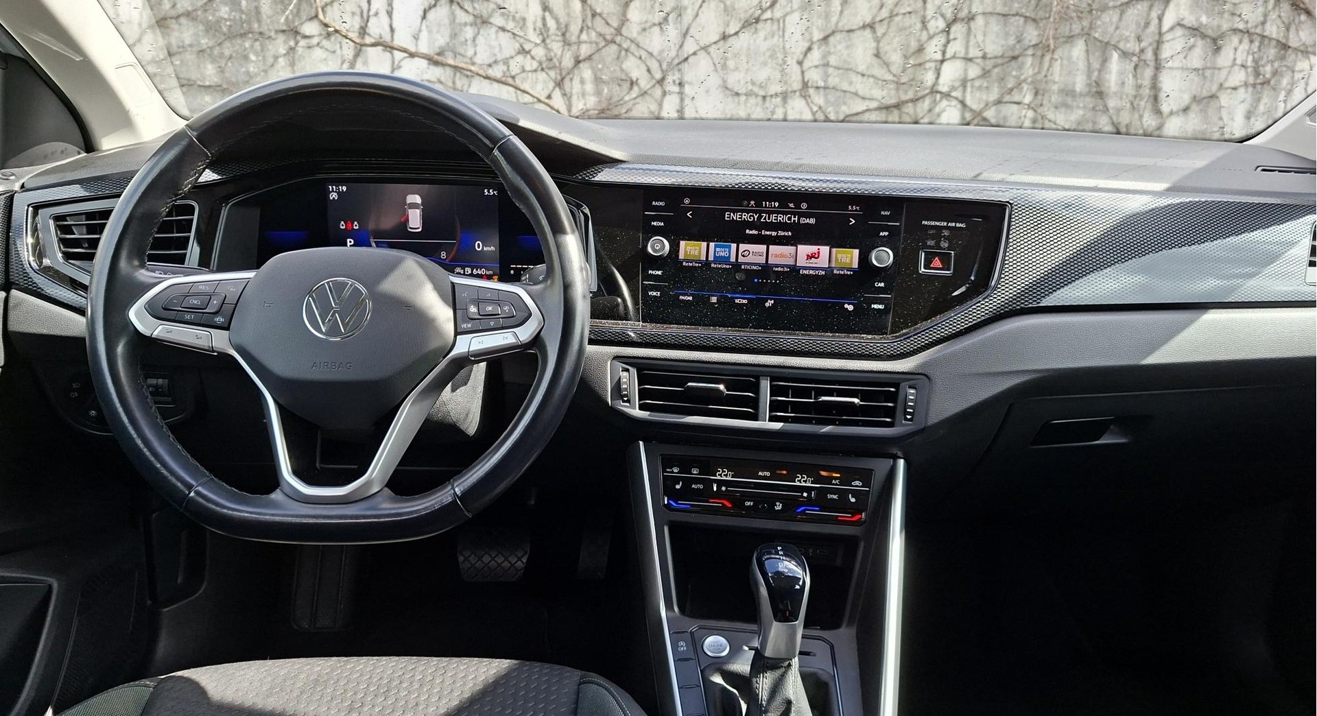 VW Polo 1.0 TSI Life DSG-image-5