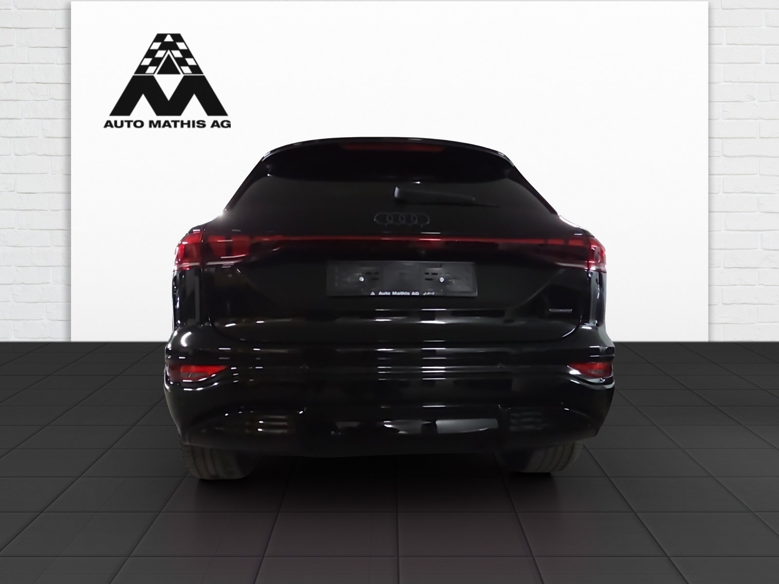 AUDI Q6 e-tron quattro-image-9