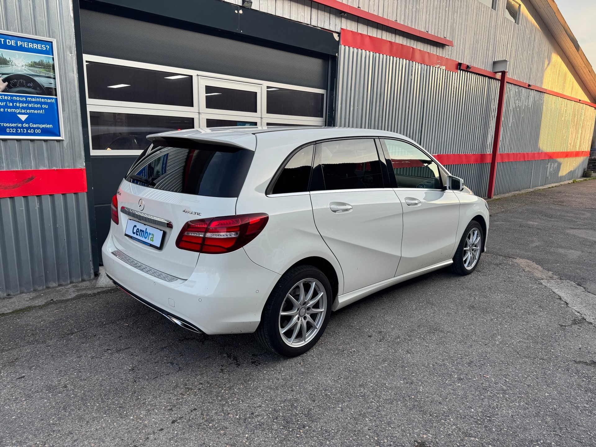 MERCEDES-BENZ B 220 CDI 4Matic 7G-DCT-image-5