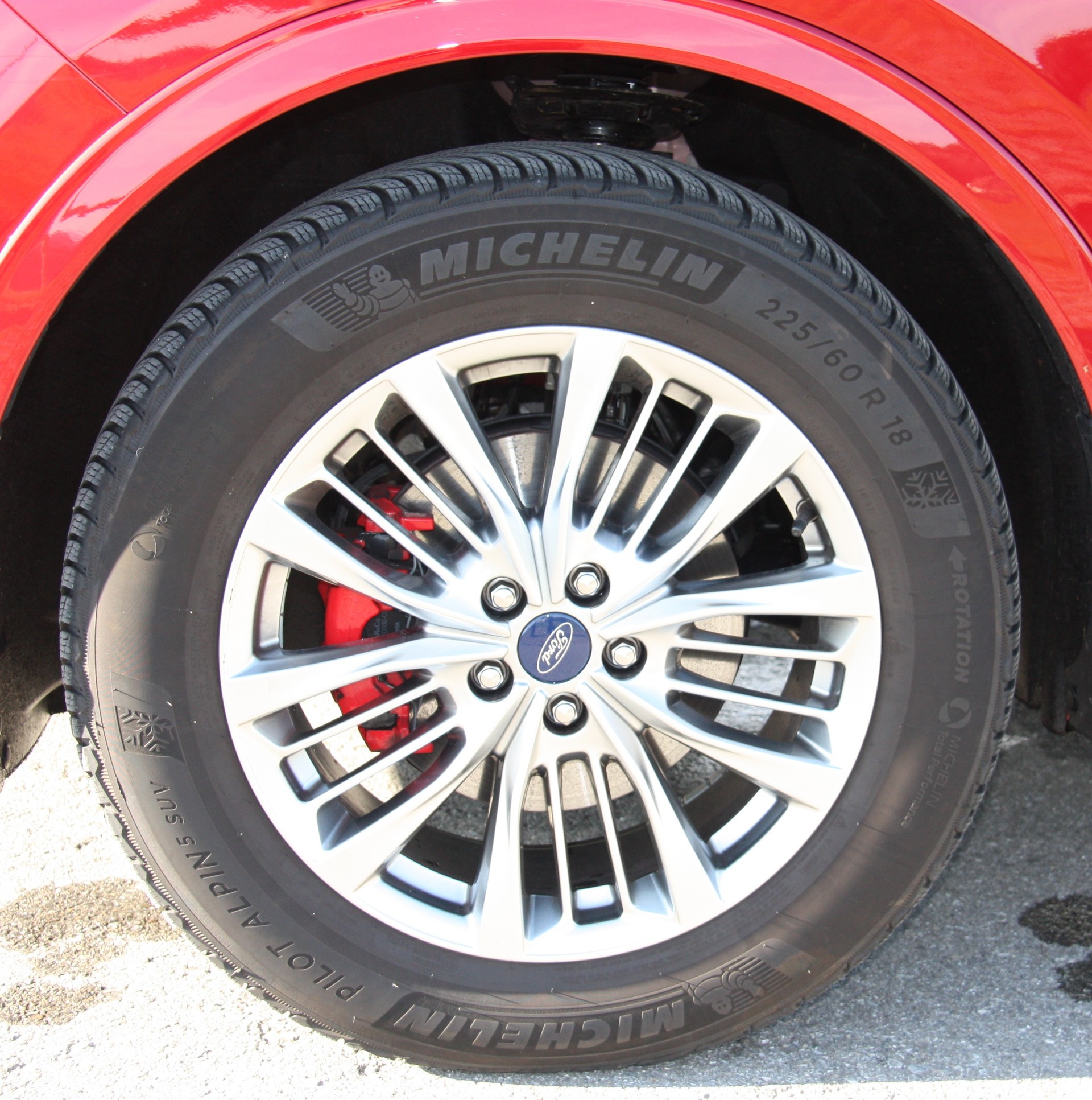 FORD Kuga 2.5 FHEV ST-Line X 4WD-image-5