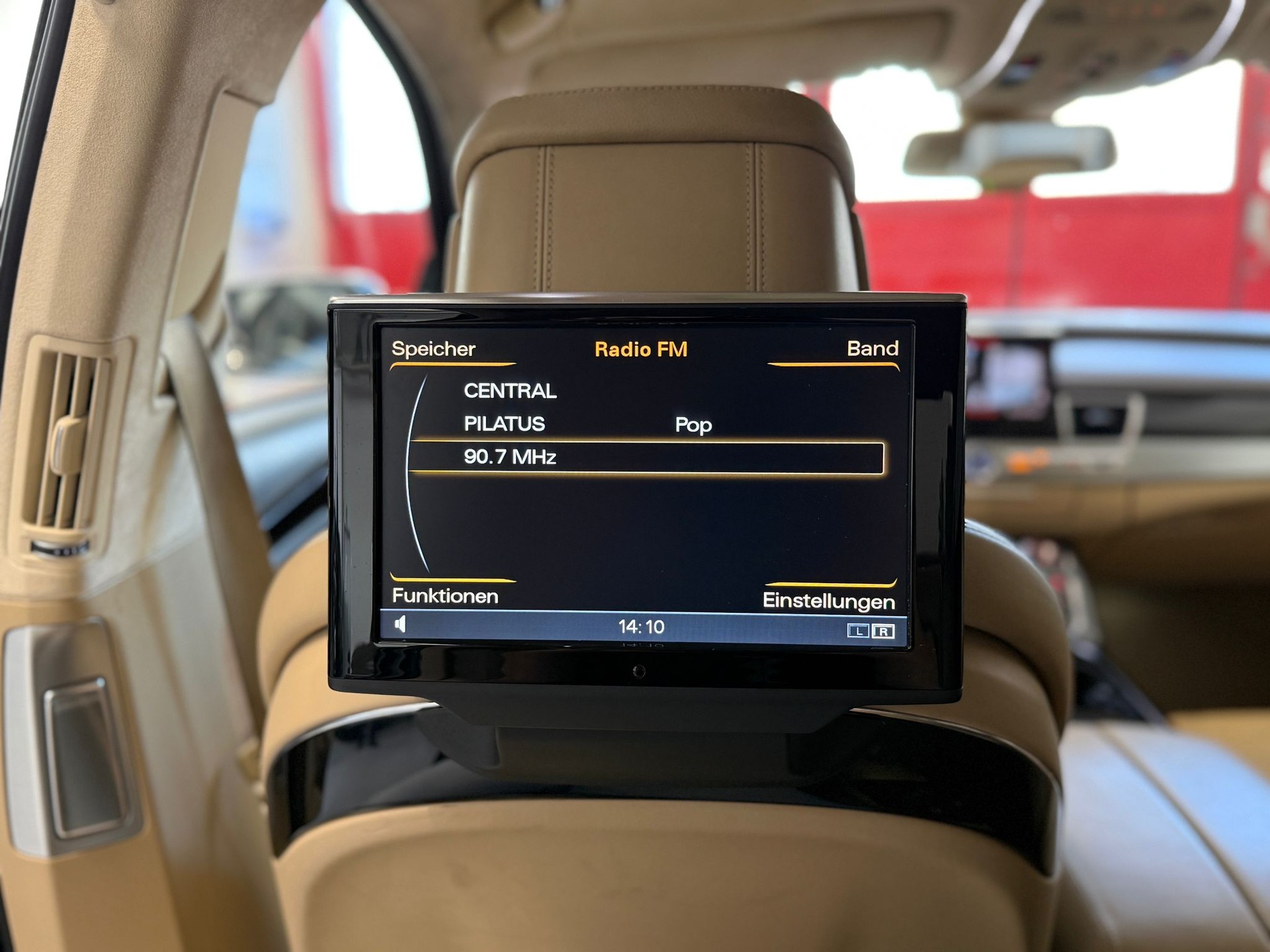 AUDI A8 L 6.3 FSI W12 quattro tiptronic-image-26