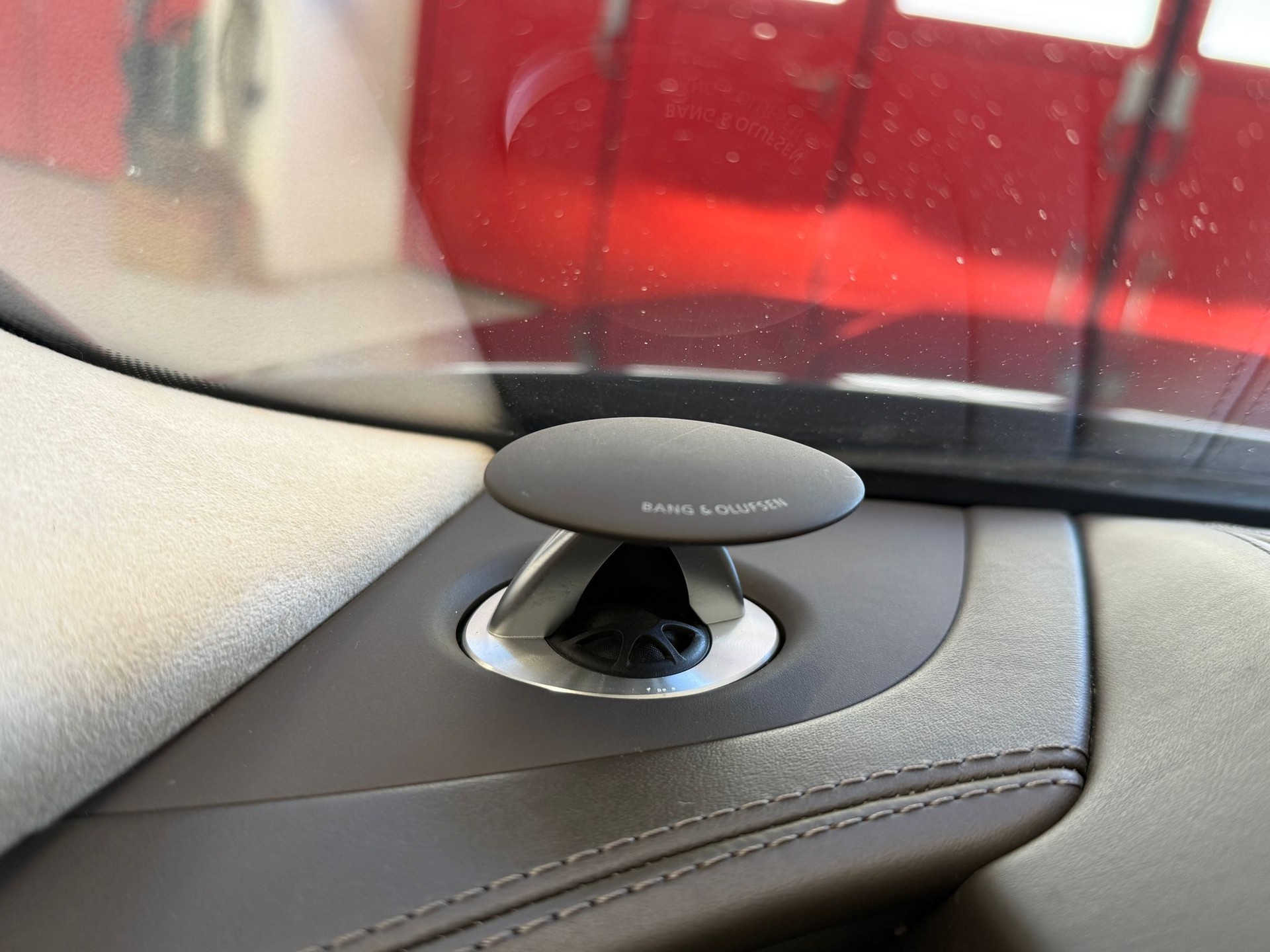 AUDI A8 L 6.3 FSI W12 quattro tiptronic-image-23