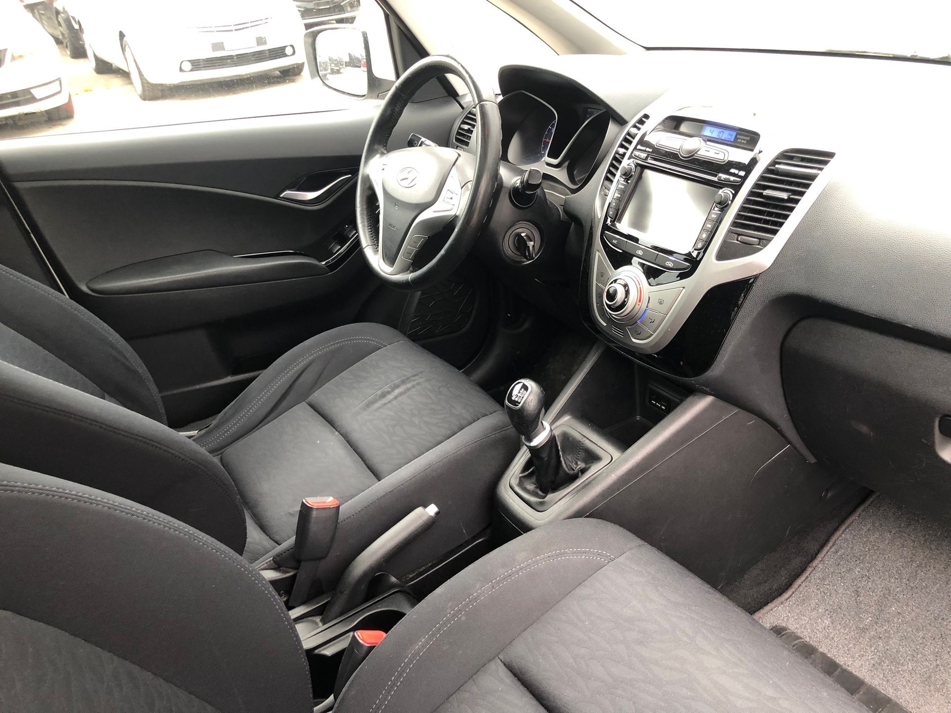 HYUNDAI iX20 1.6 Style-image-3