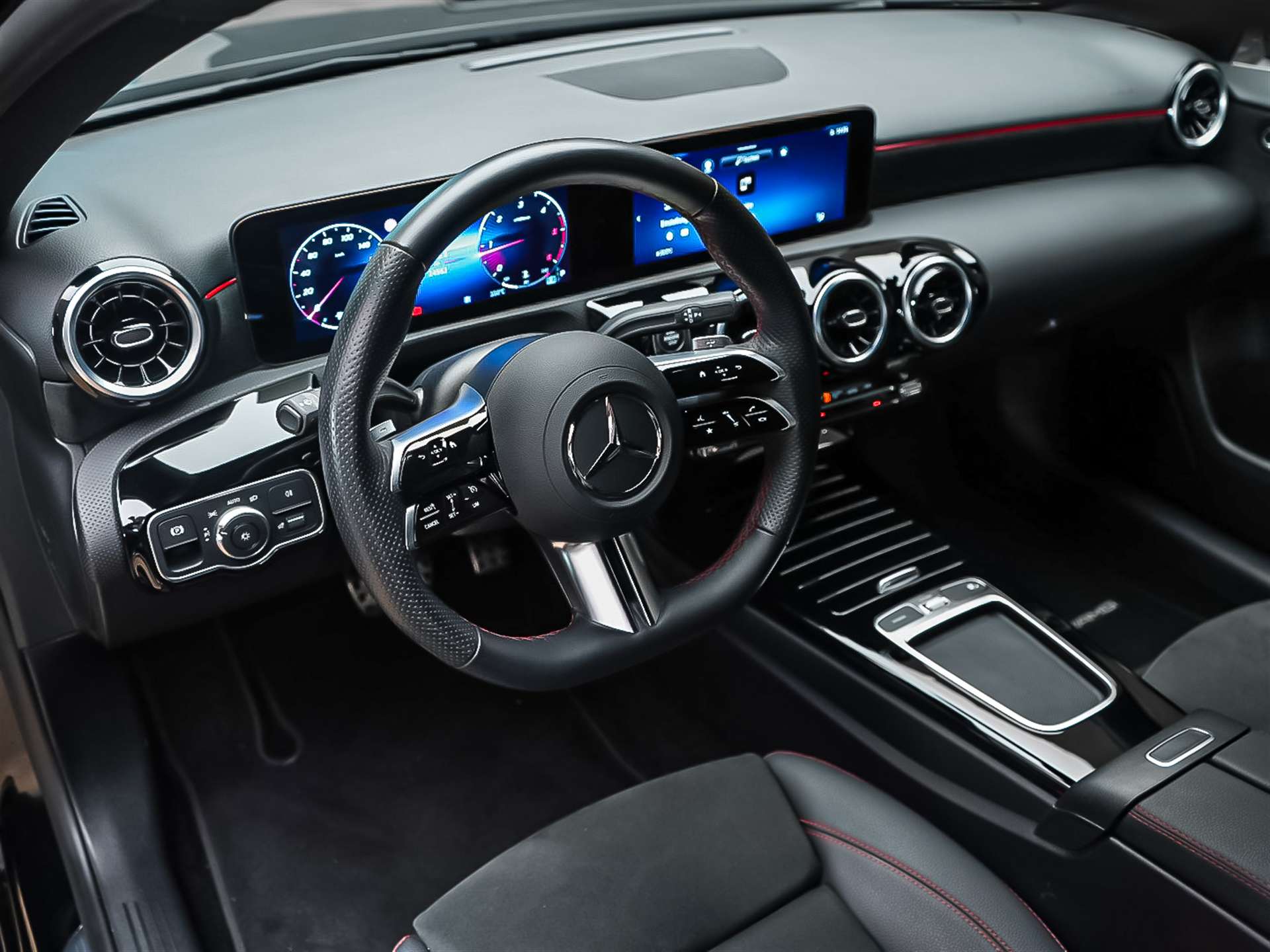 MERCEDES-BENZ A 200 d AMG Line 8G-DCT *Limousine*Facelift*Lenkradheizung*-image-8