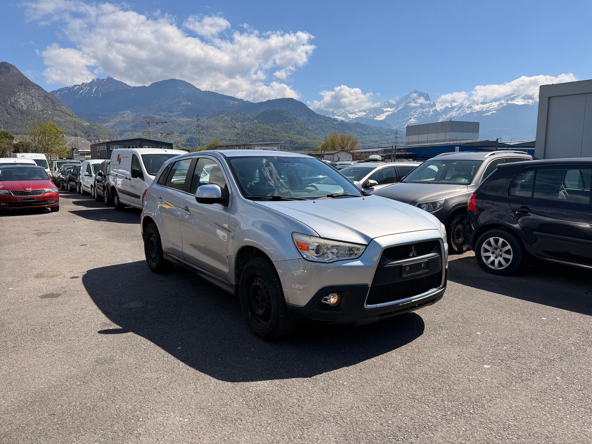 MITSUBISHI ASX 1.8 DID Navigator 4WD-image-2