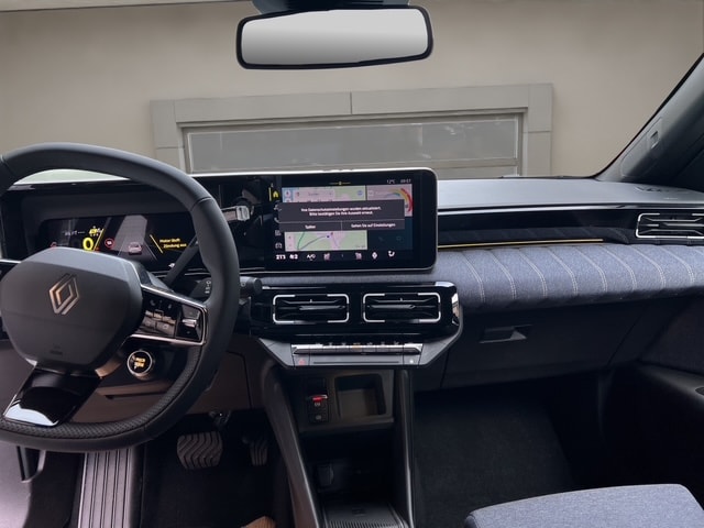 RENAULT R5 E-Tech Comfort Range techno-image-6