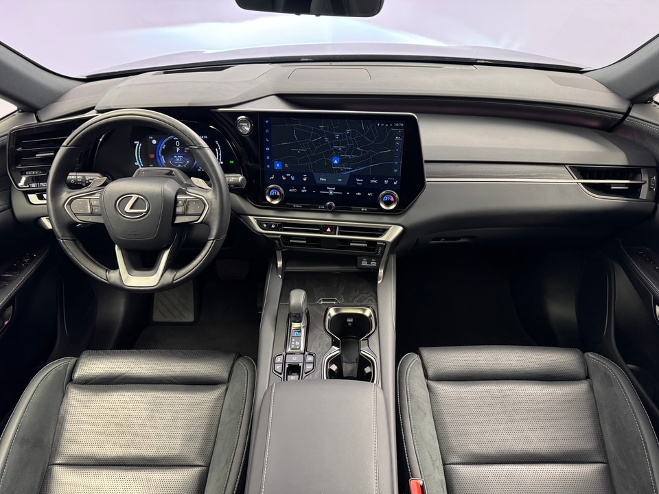 RX 450h+ Excellence E-FOUR Plug-in Hybrid