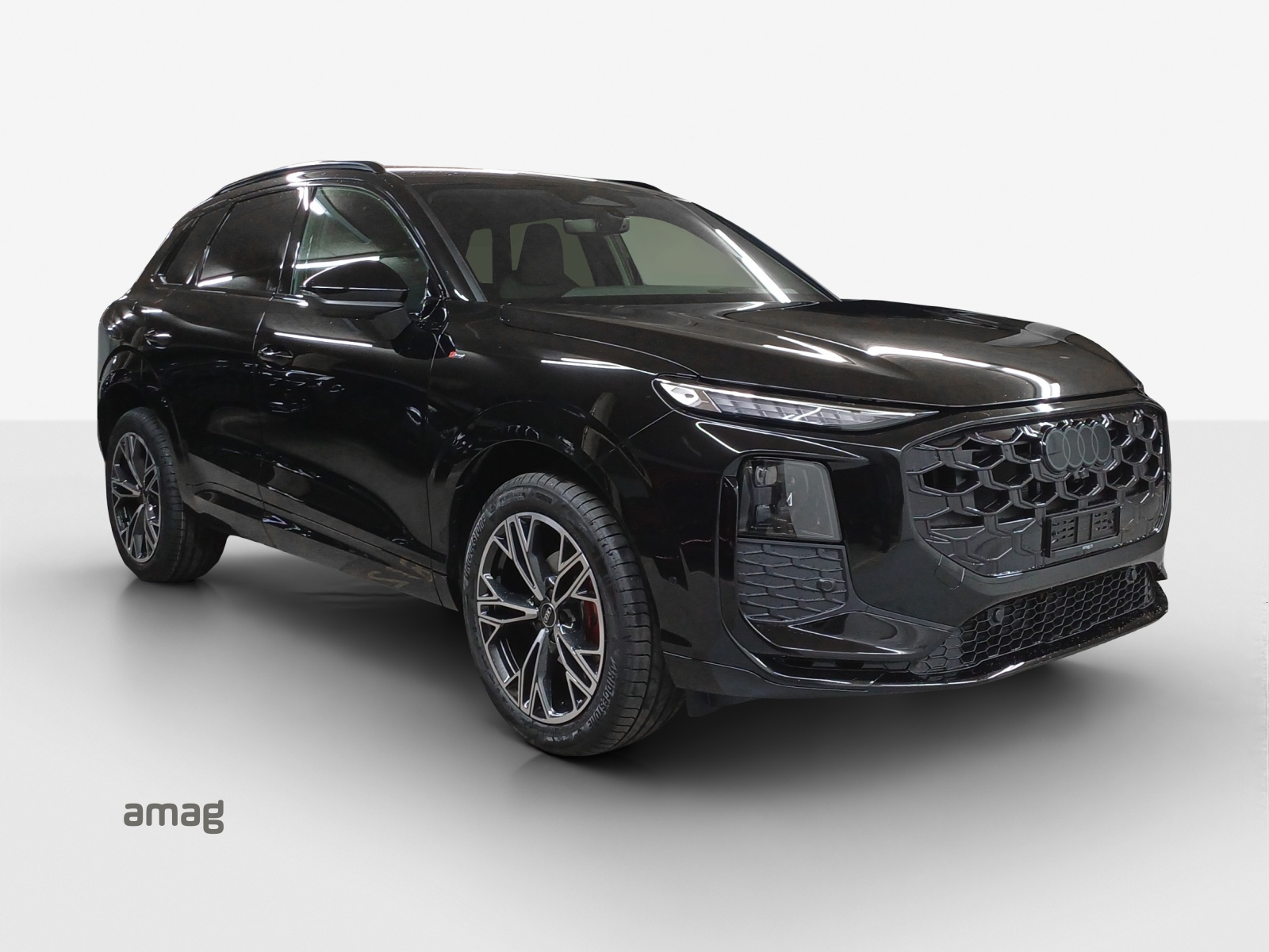 AUDI Q3 SUV 110 kW TFSI S tronic-image-5