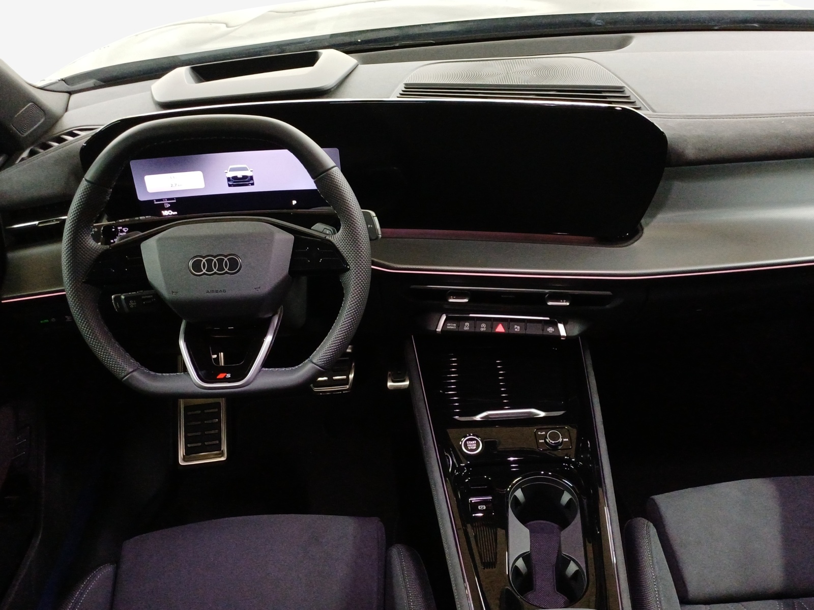 AUDI Q3 SUV 110 kW TFSI S tronic-image-8