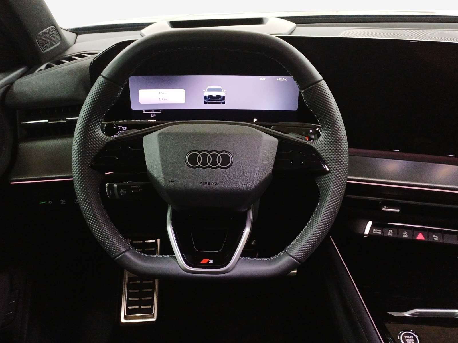 AUDI Q3 SUV 110 kW TFSI S tronic-image-9