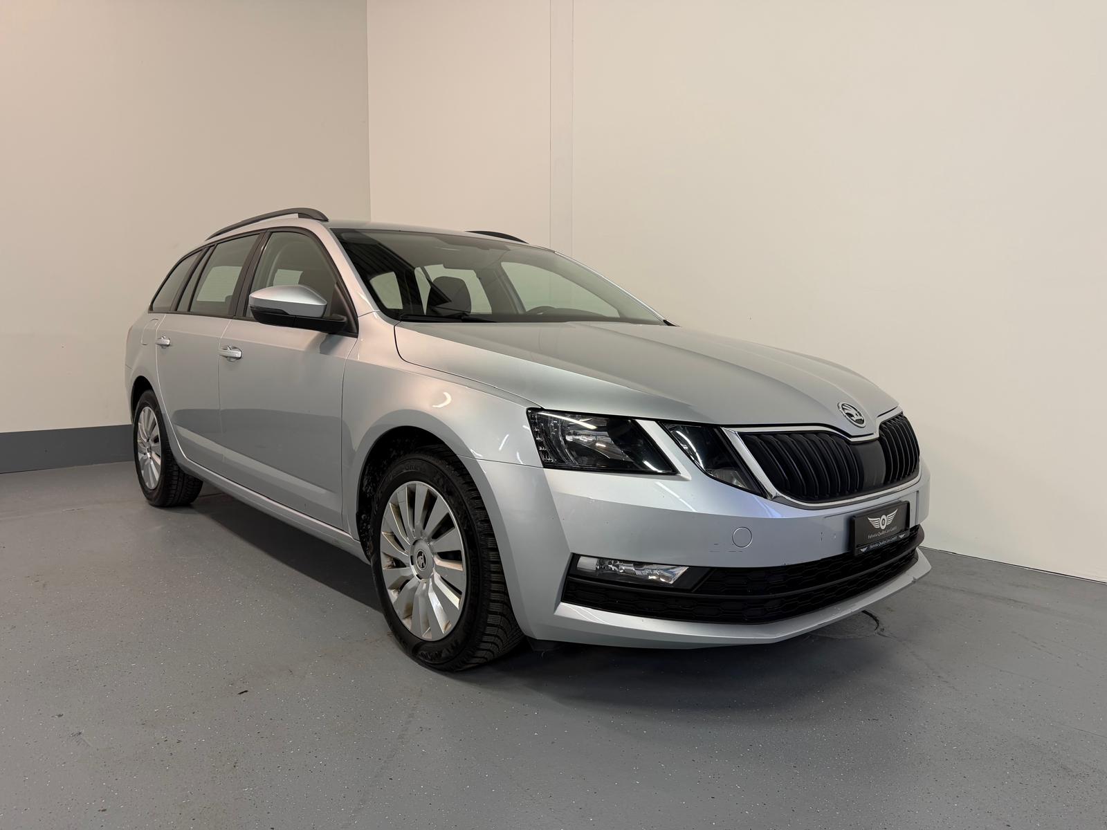SKODA Octavia Combi 1.6 TDI Ambition-image-2