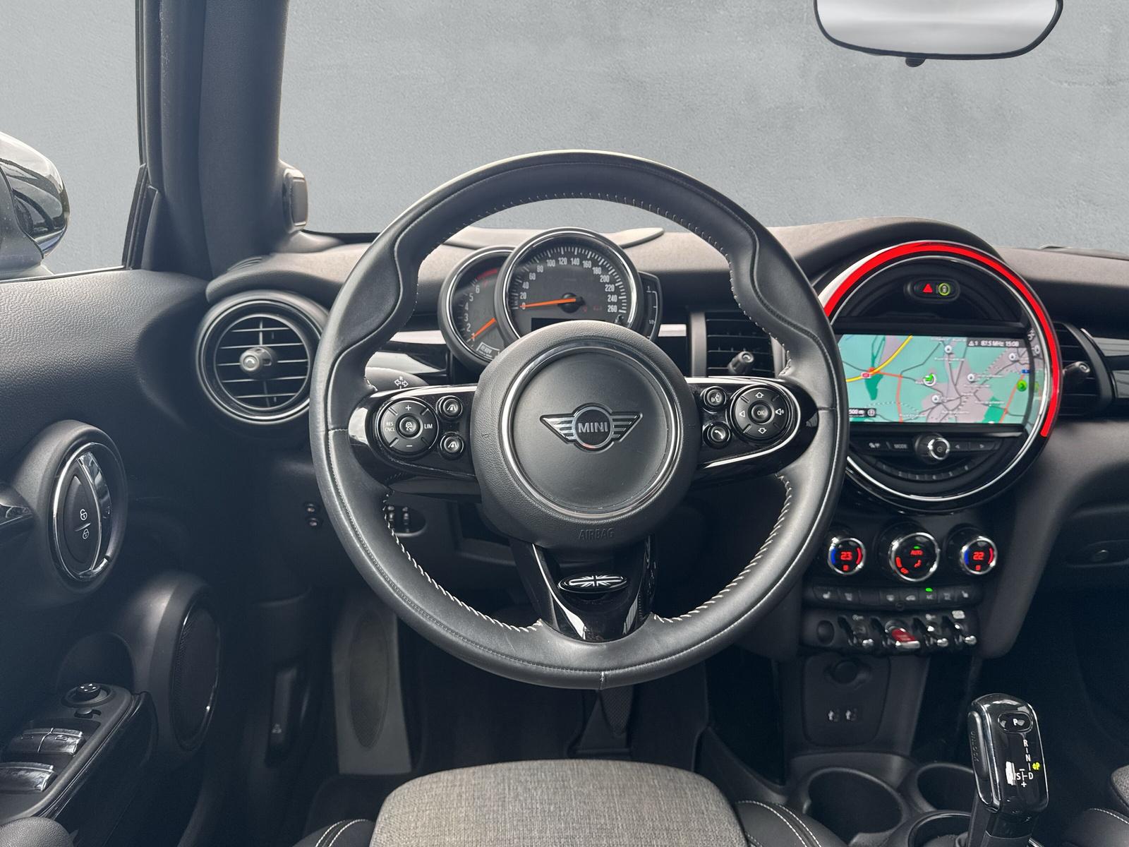MINI Cooper Cabrio F57 1.5i (CH)-image-15