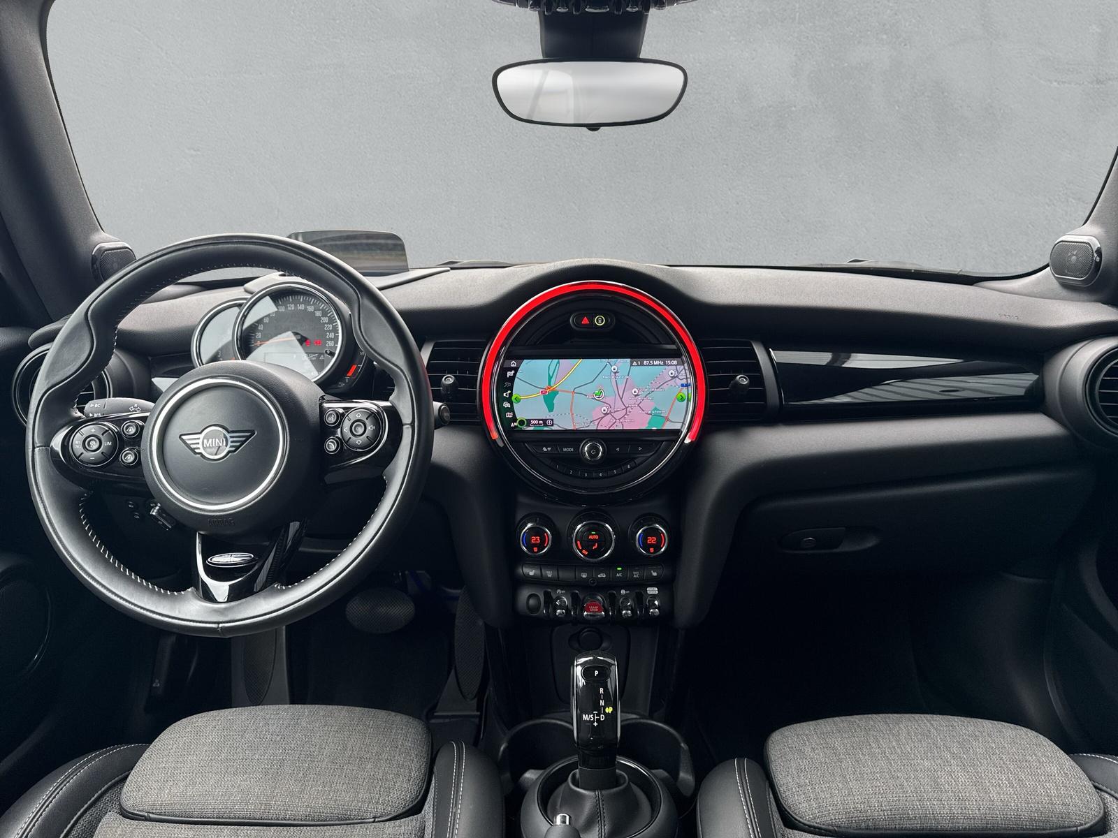 MINI Cooper Cabrio F57 1.5i (CH)-image-12