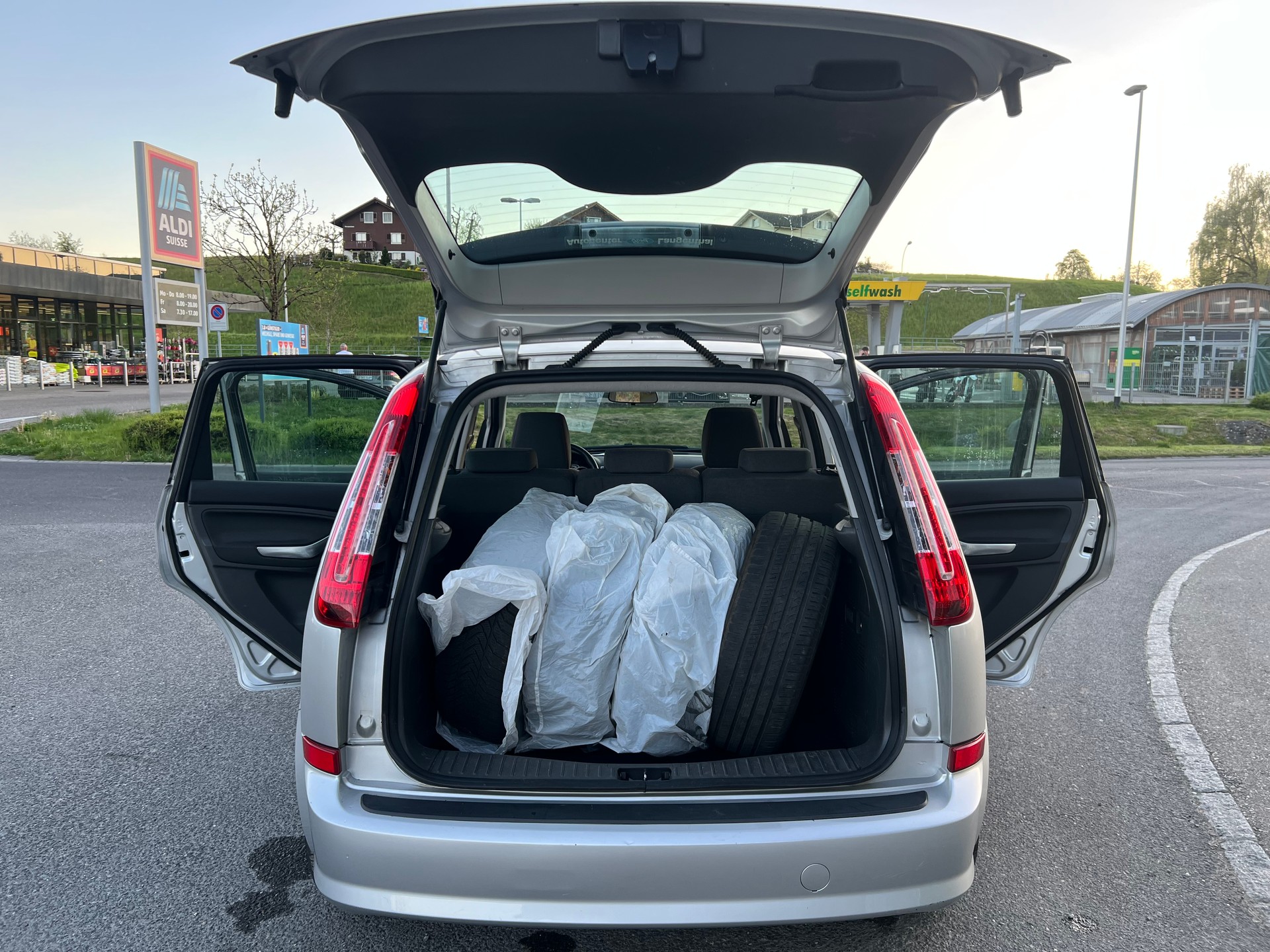 FORD C-Max 2.0 16V Carving-image-11