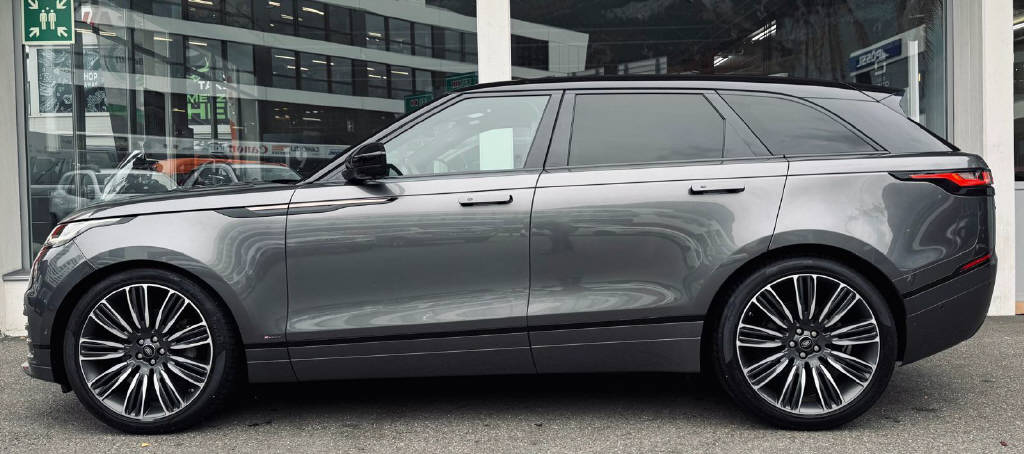 LAND ROVER Range Rover Velar P 380 First Edition Automatic-image-2