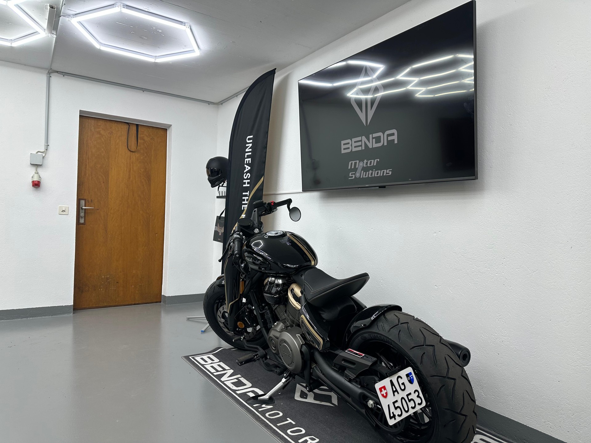 BENDA Napoleon 500 Custom-image-2