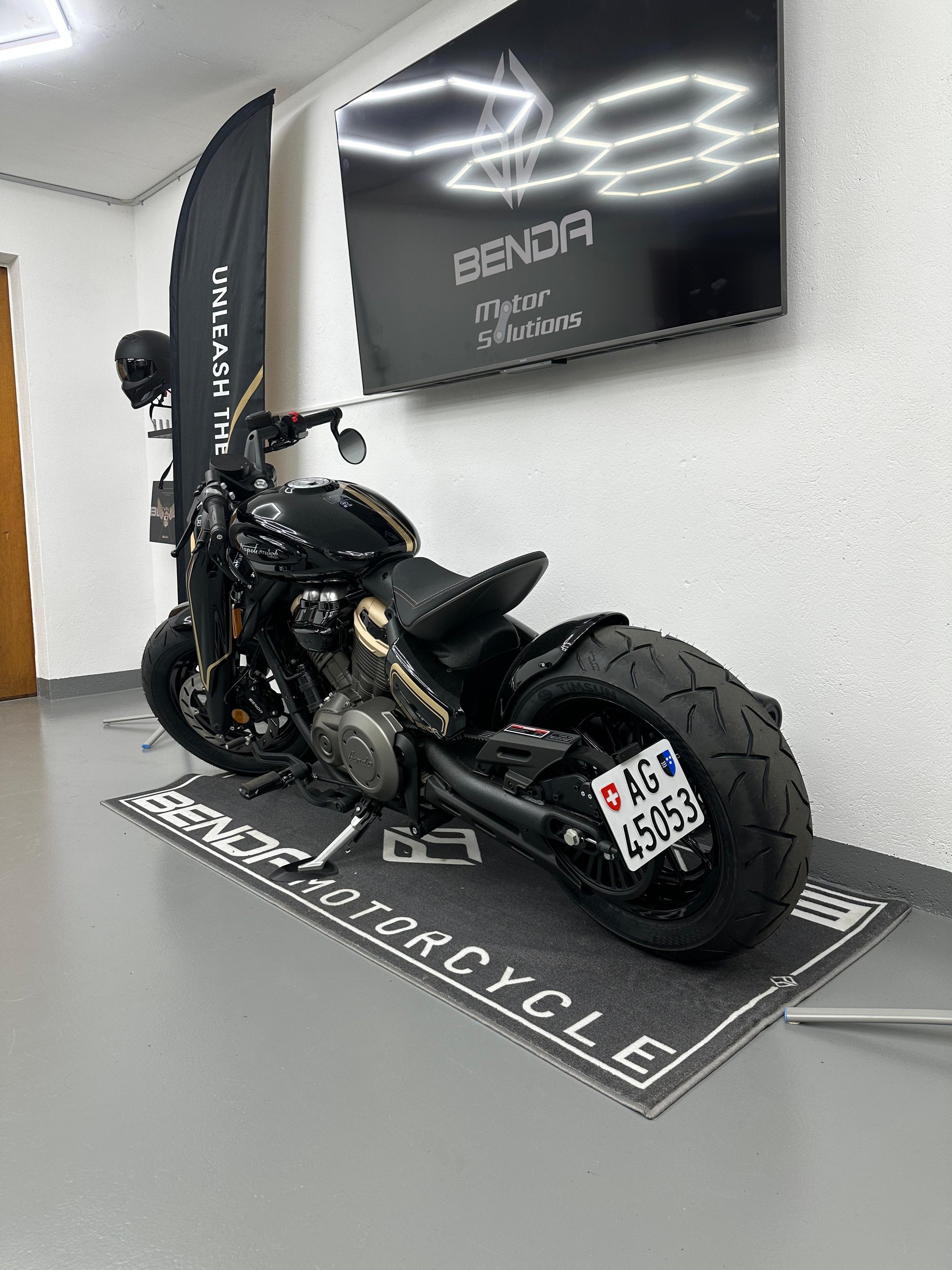 BENDA Napoleon 500 Custom-image-1