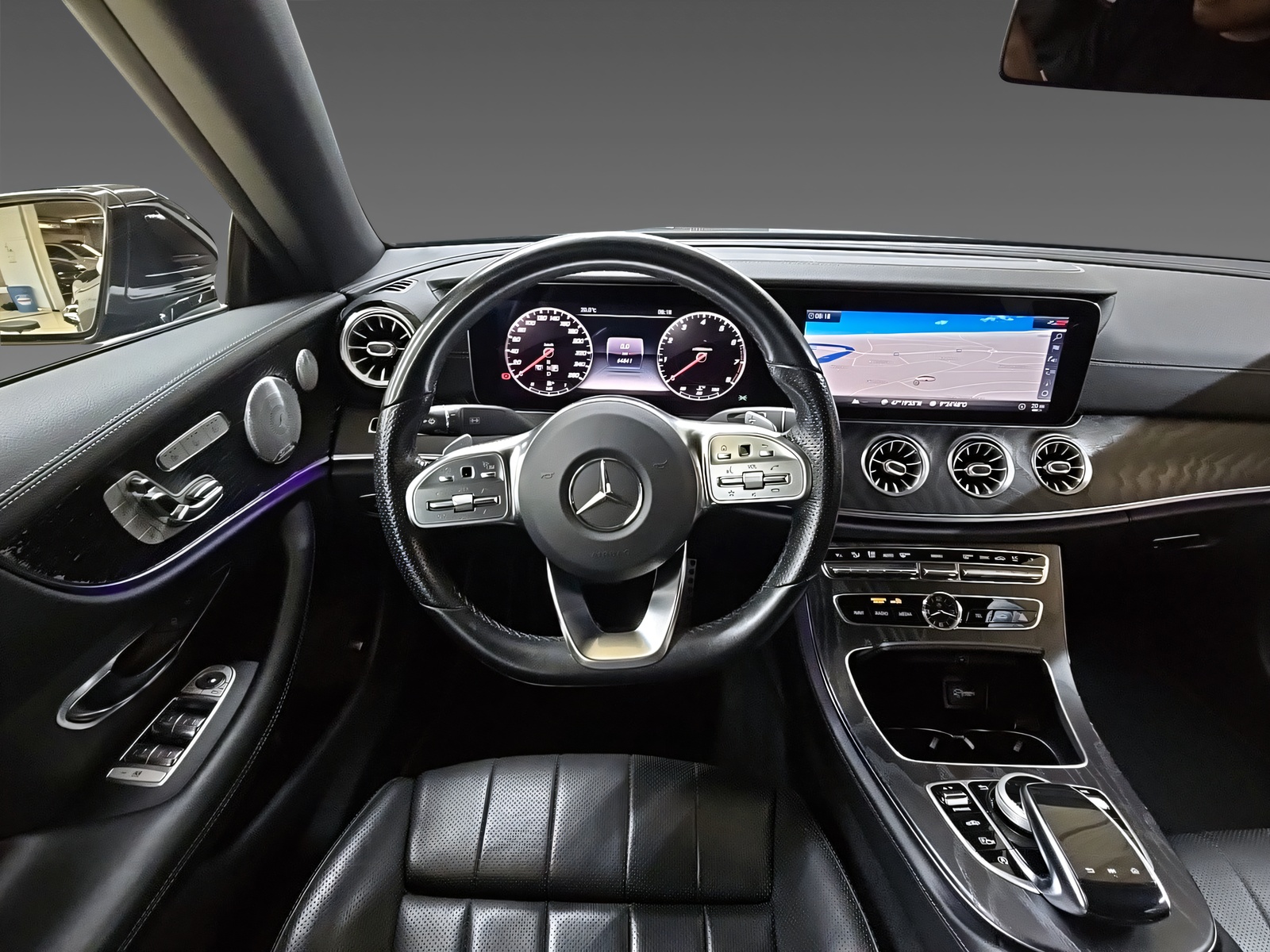 MERCEDES-BENZ E 450 4Matic Cabriolet-image-7