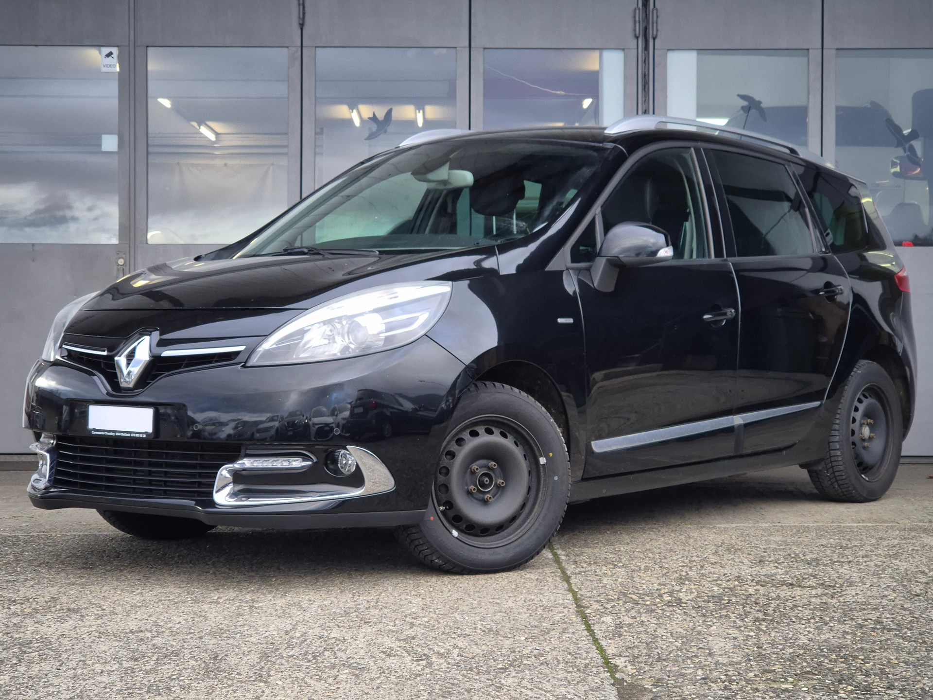 RENAULT GRAND SCÉNIC 1.2 16V TURBO BOSE-image-0