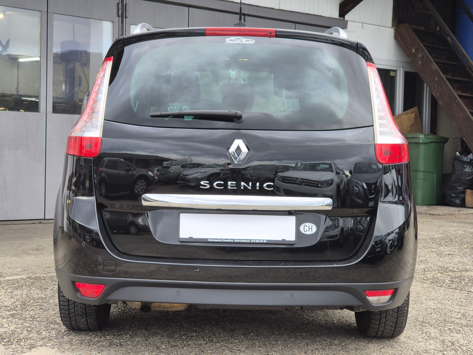 RENAULT GRAND SCÉNIC 1.2 16V TURBO BOSE-image-5