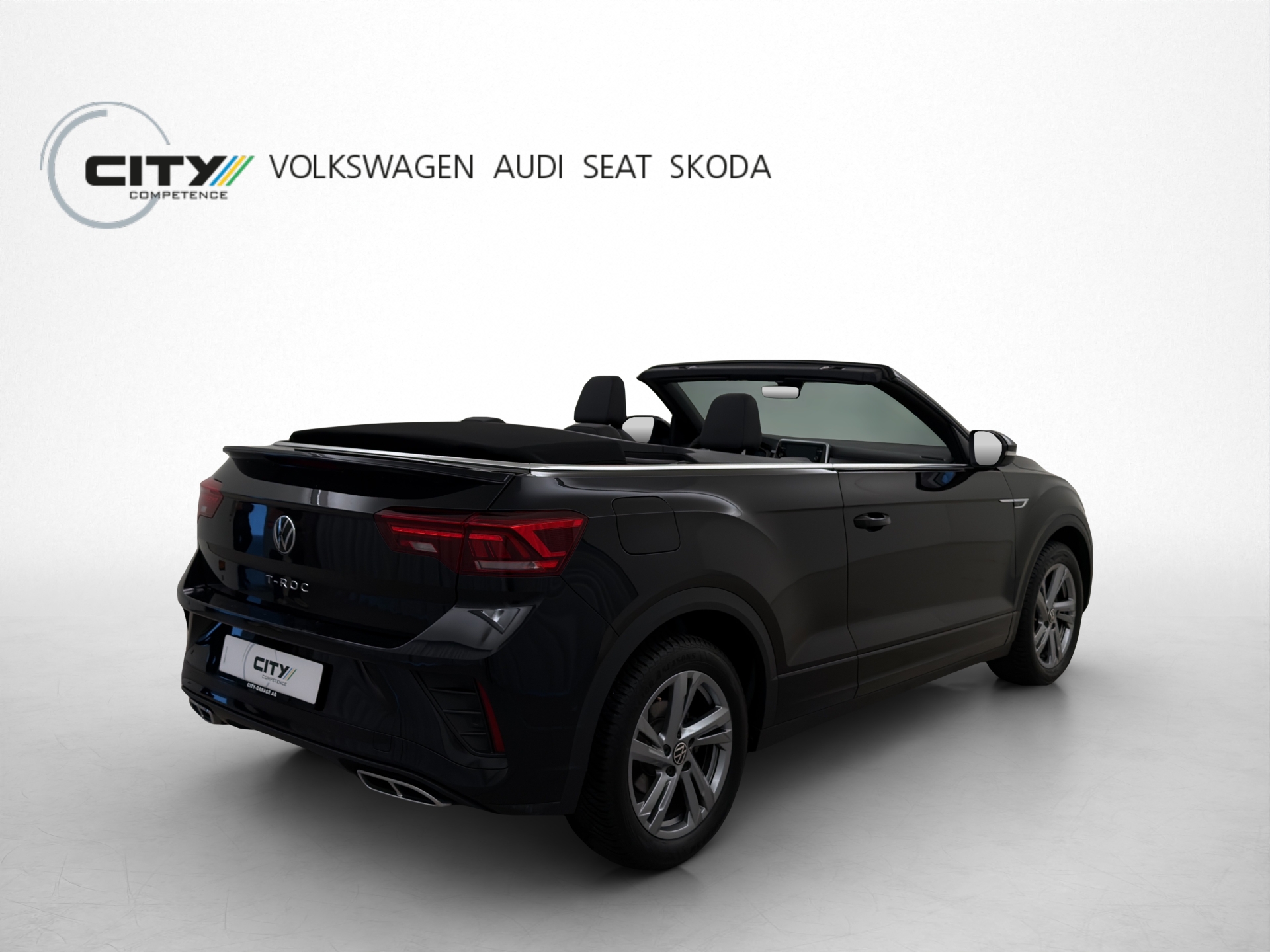 VW T-Roc Cabriolet 1.5 TSI R-Line-image-2