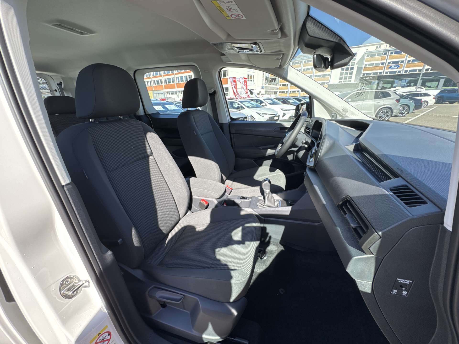 VW Caddy 2.0 TDi Origin Top-Preis-image-12